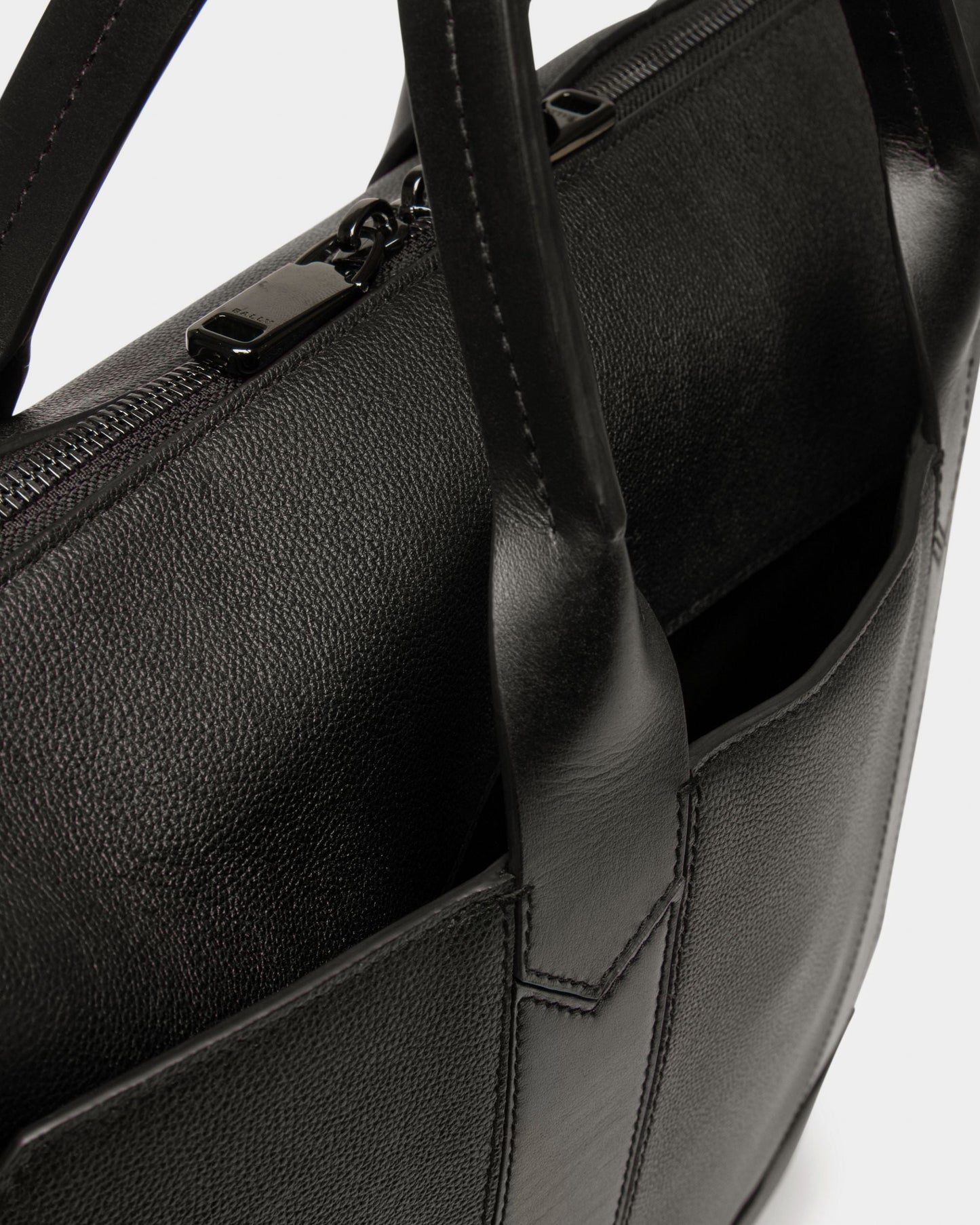 Elter Leather Business Bag In Black