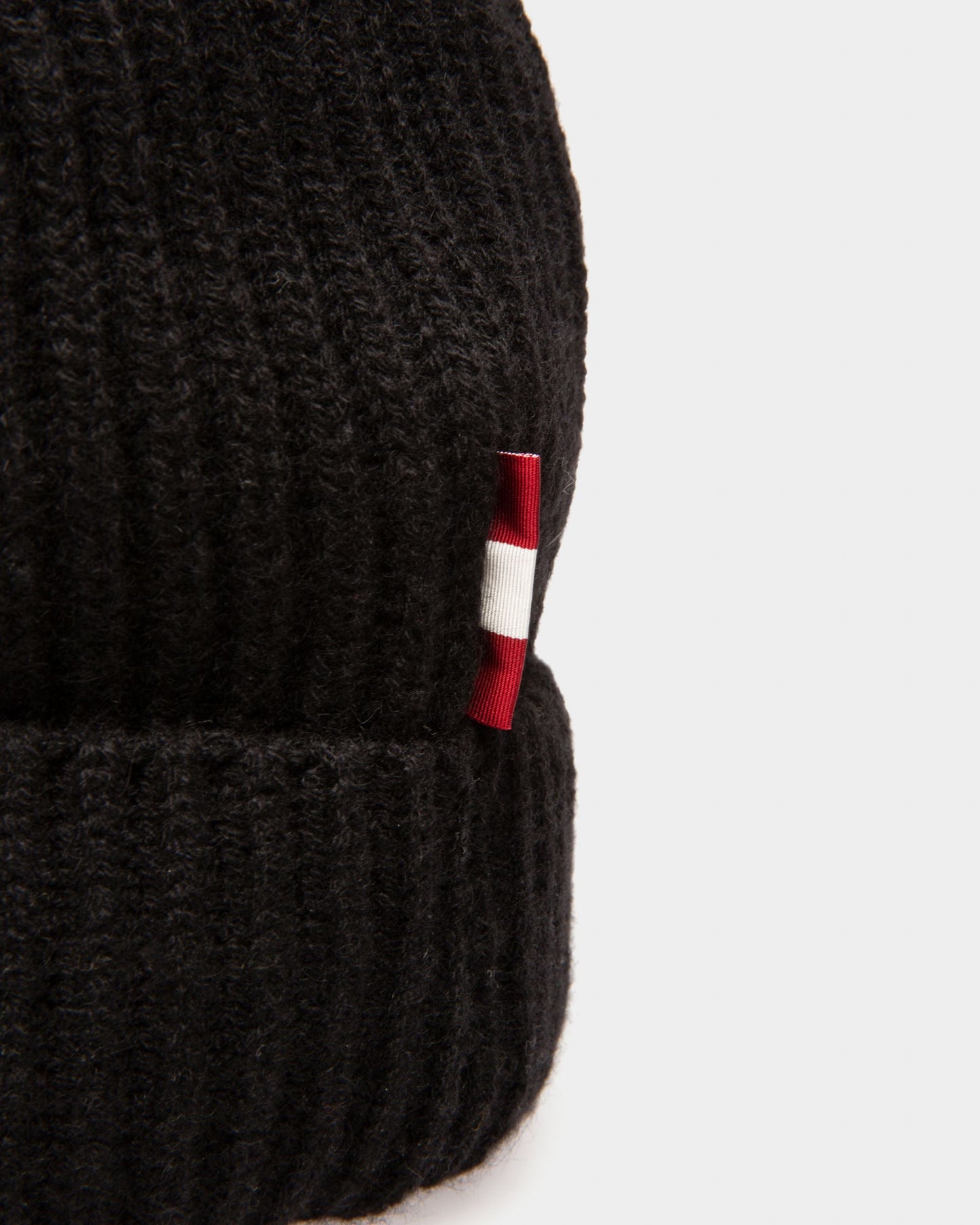 Cashmere Beanie Hat In Black