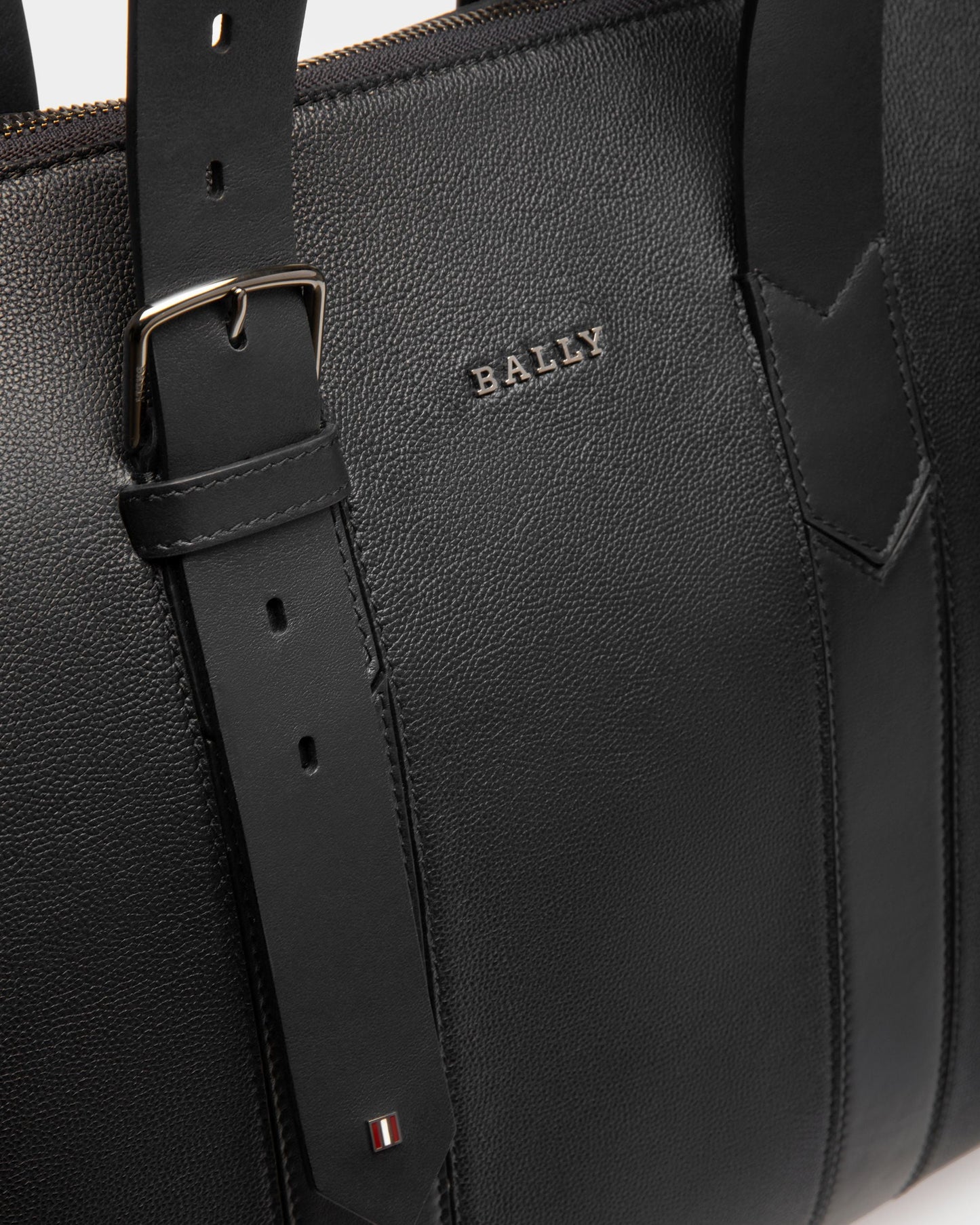 Eland Leather Tote Bag In Black