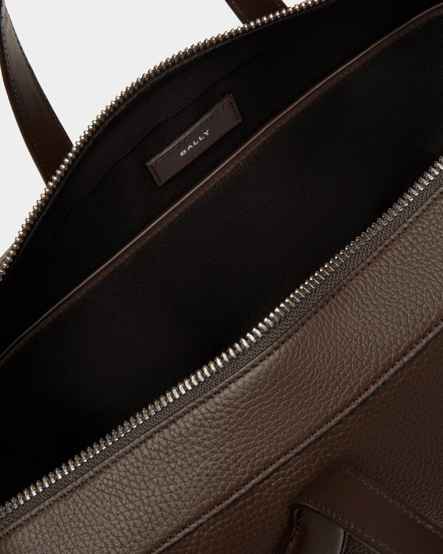 Lago Briefcase In Brown Leather