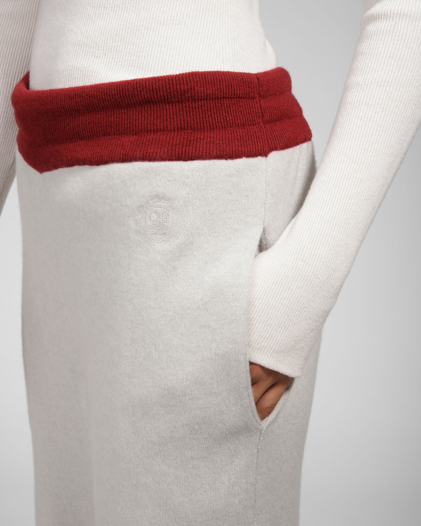Curling Collection Pants in Light Grey and Red Cashmere