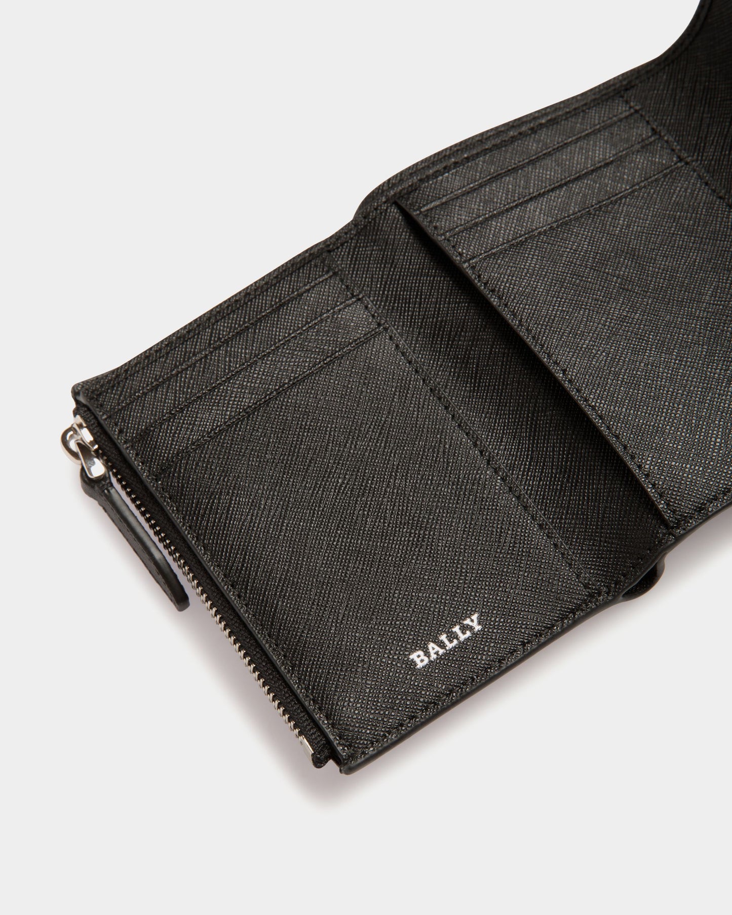 Wallet in Black Embossed Leather