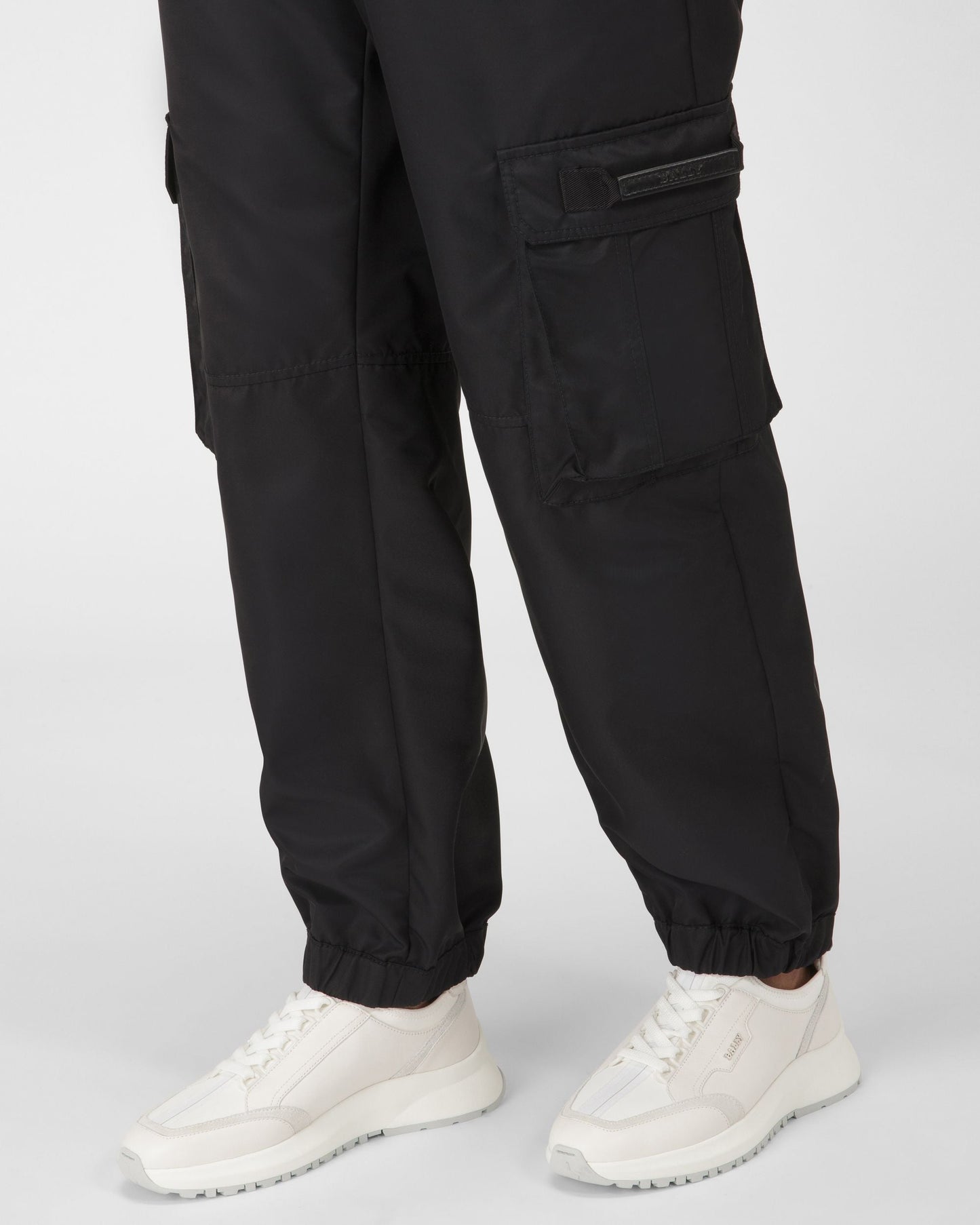 Deven Leather Sneakers In White