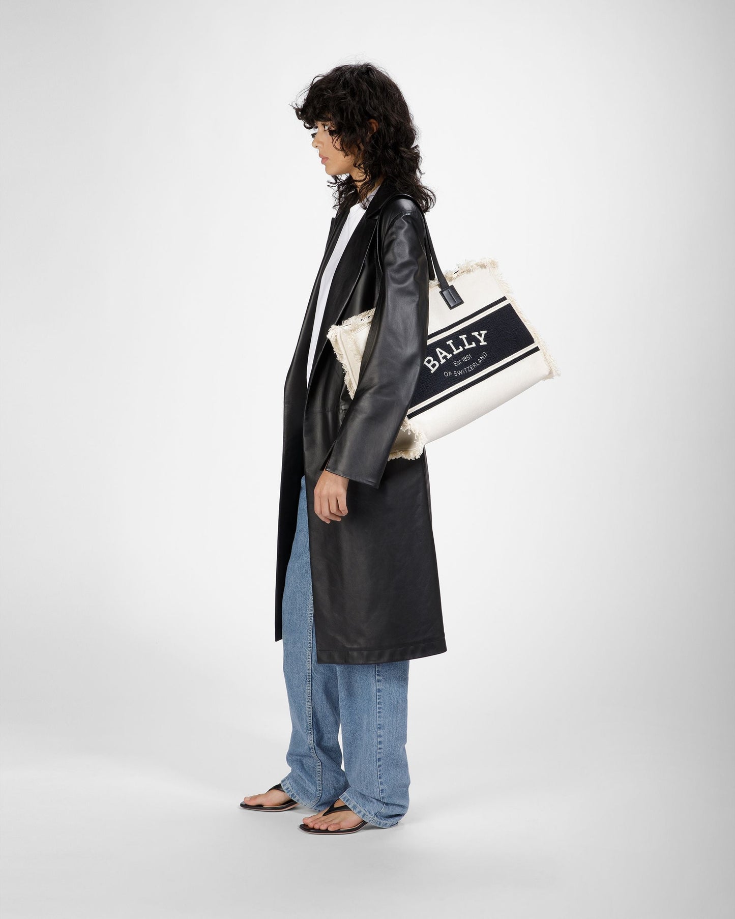 Crystalia Wide Canvas Tote In Natural And Black