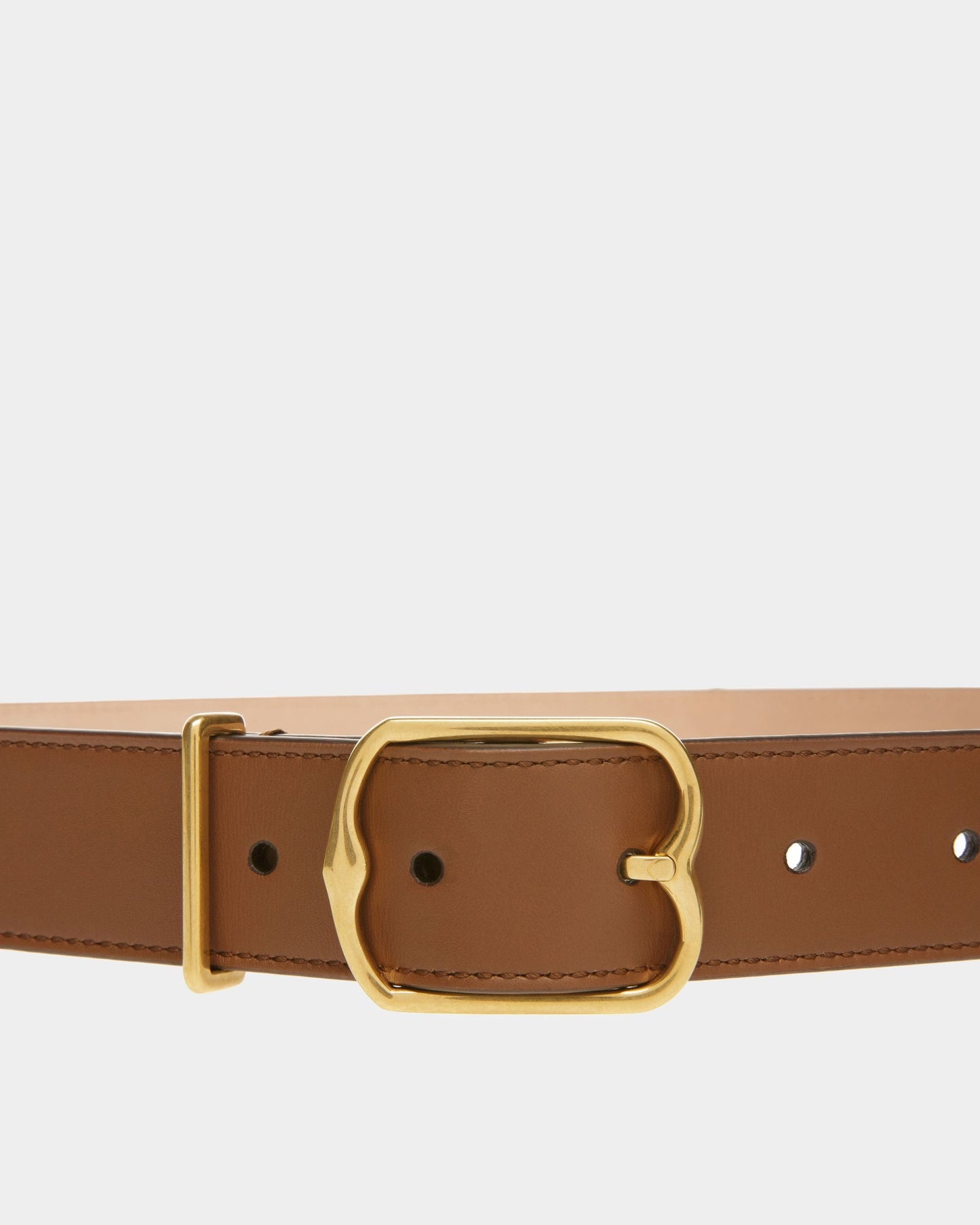 Emblem 30mm Belt | Women's Belt | Brown Leather | Bally | On Model Front