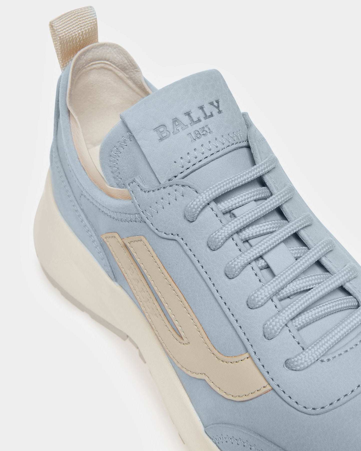 Darys Leather Sneakers In Light Blue And Light Beige