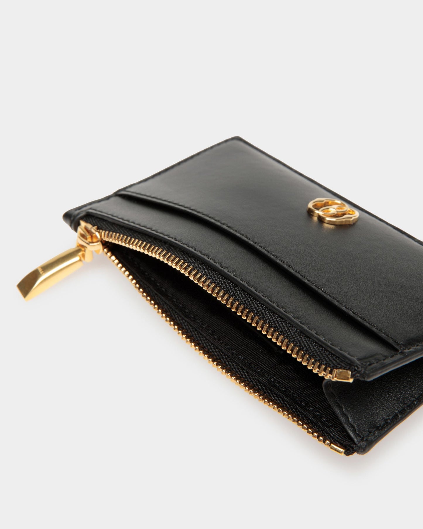 Emblem Card Holder | Women's Card Holder | Black Leather | Bally | Still Life Detail