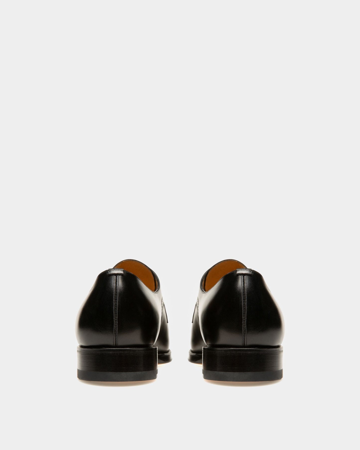 Scamardo Leather Derby Shoes In Black