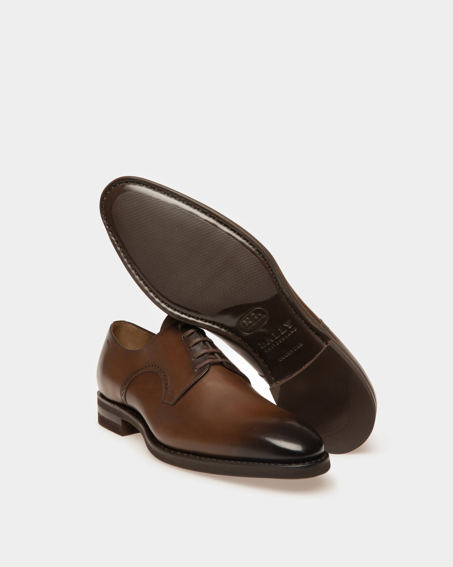Scrivani Men's Leather Derby Lace-Up Shoe In Mid Brown