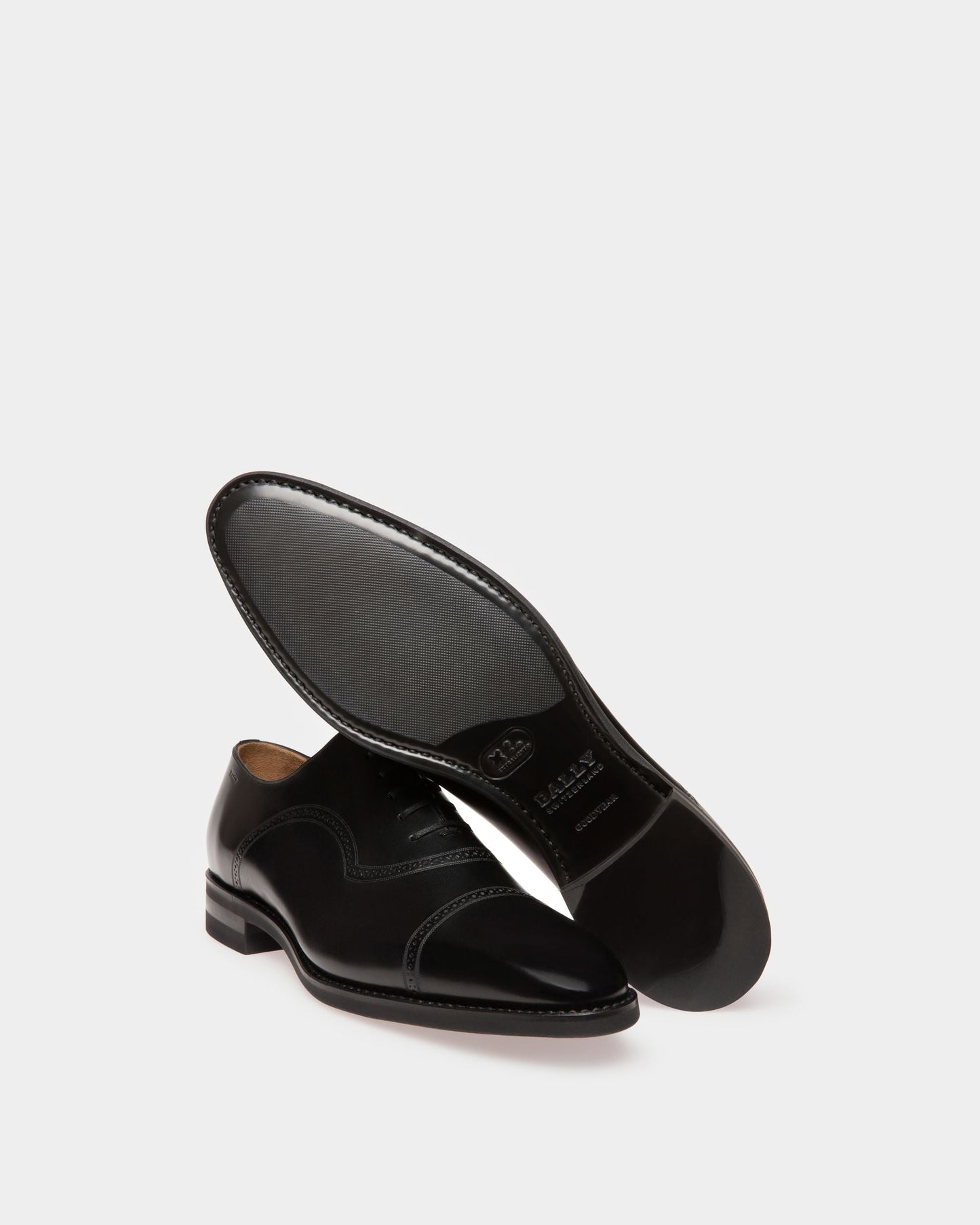 Scotch Men's Leather Oxford Lace-Up Shoe In Black