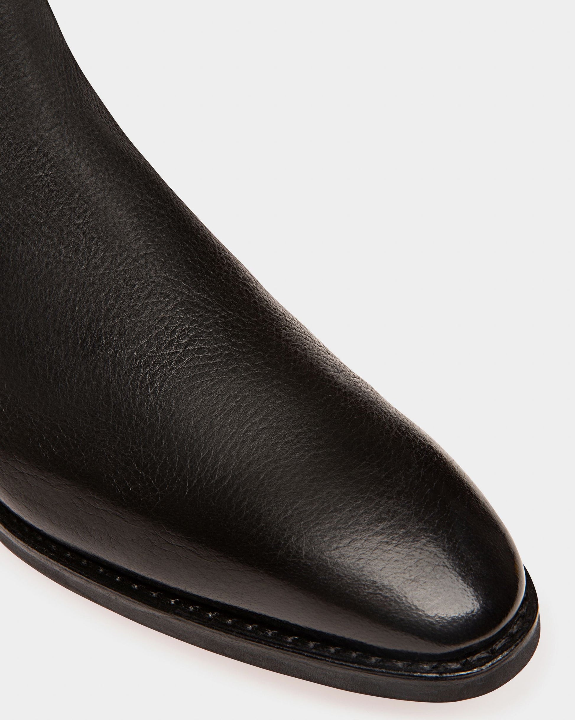 Scavone | Men's Boots | Black Leather | Bally | Still Life Detail