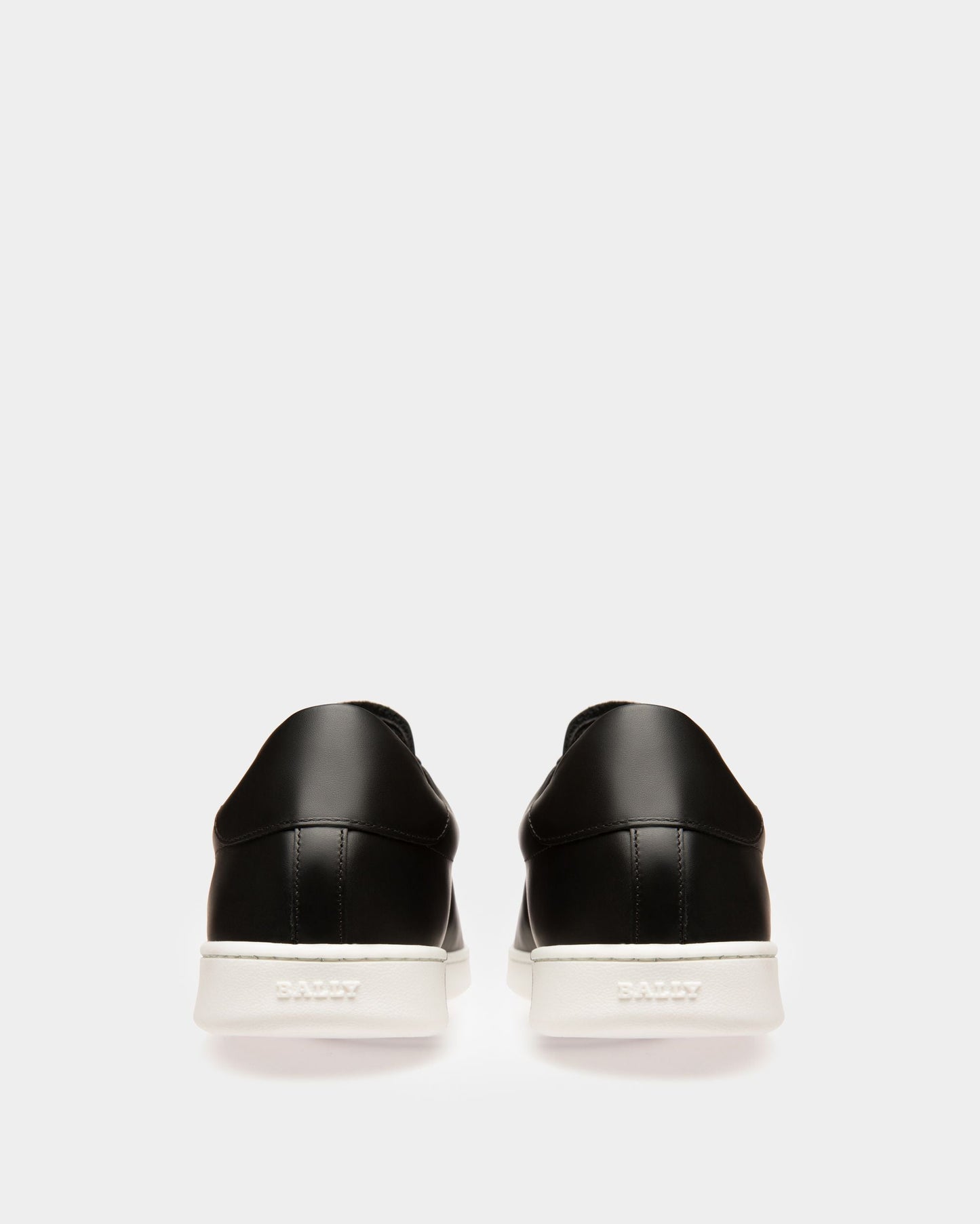 Asher Leather Sneakers In Black