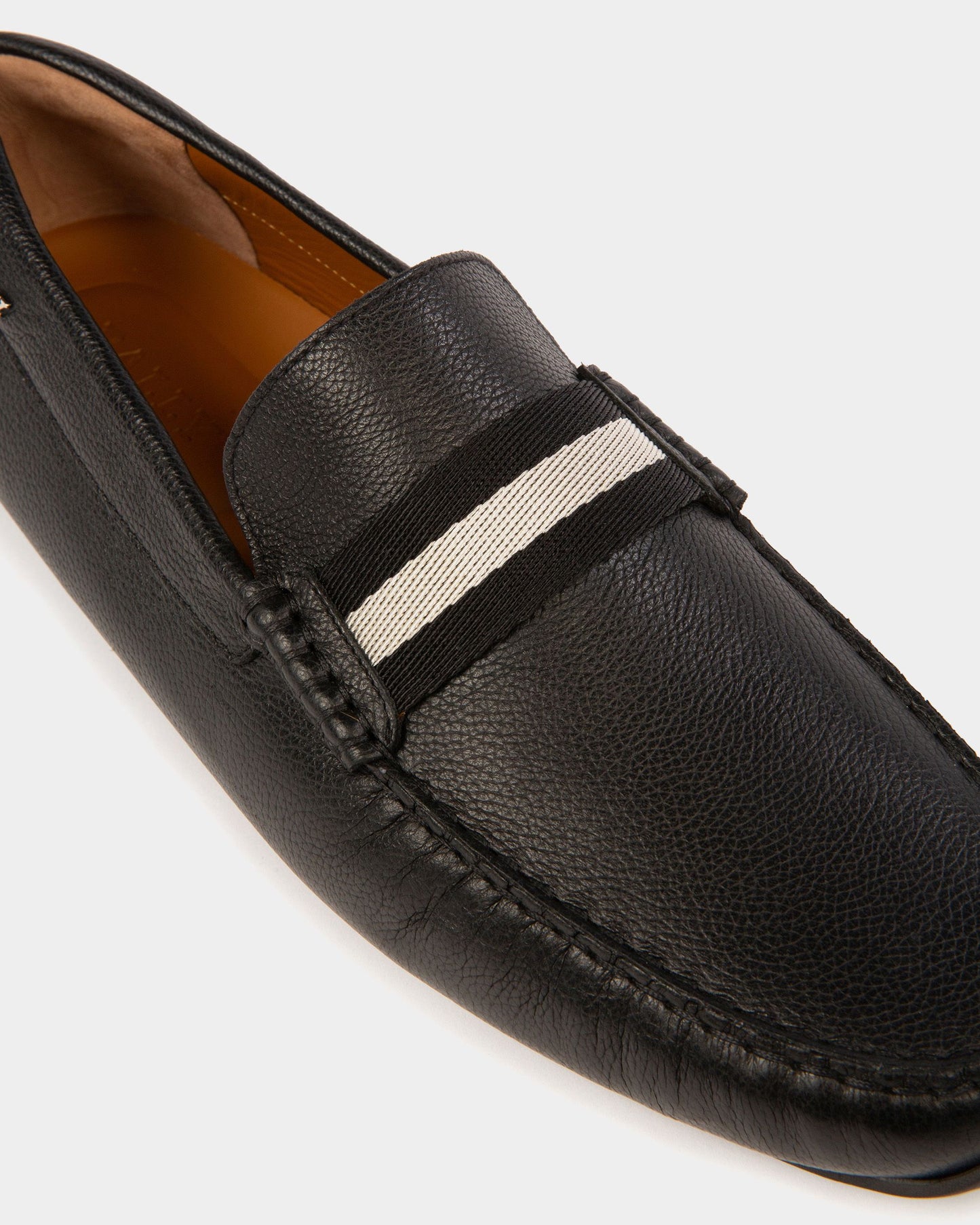 Pilot Drivers In Black Leather And Fabric
