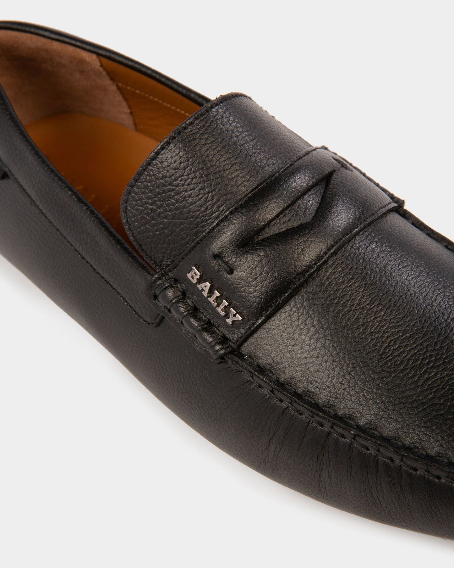 Pavel Leather Drivers In Black