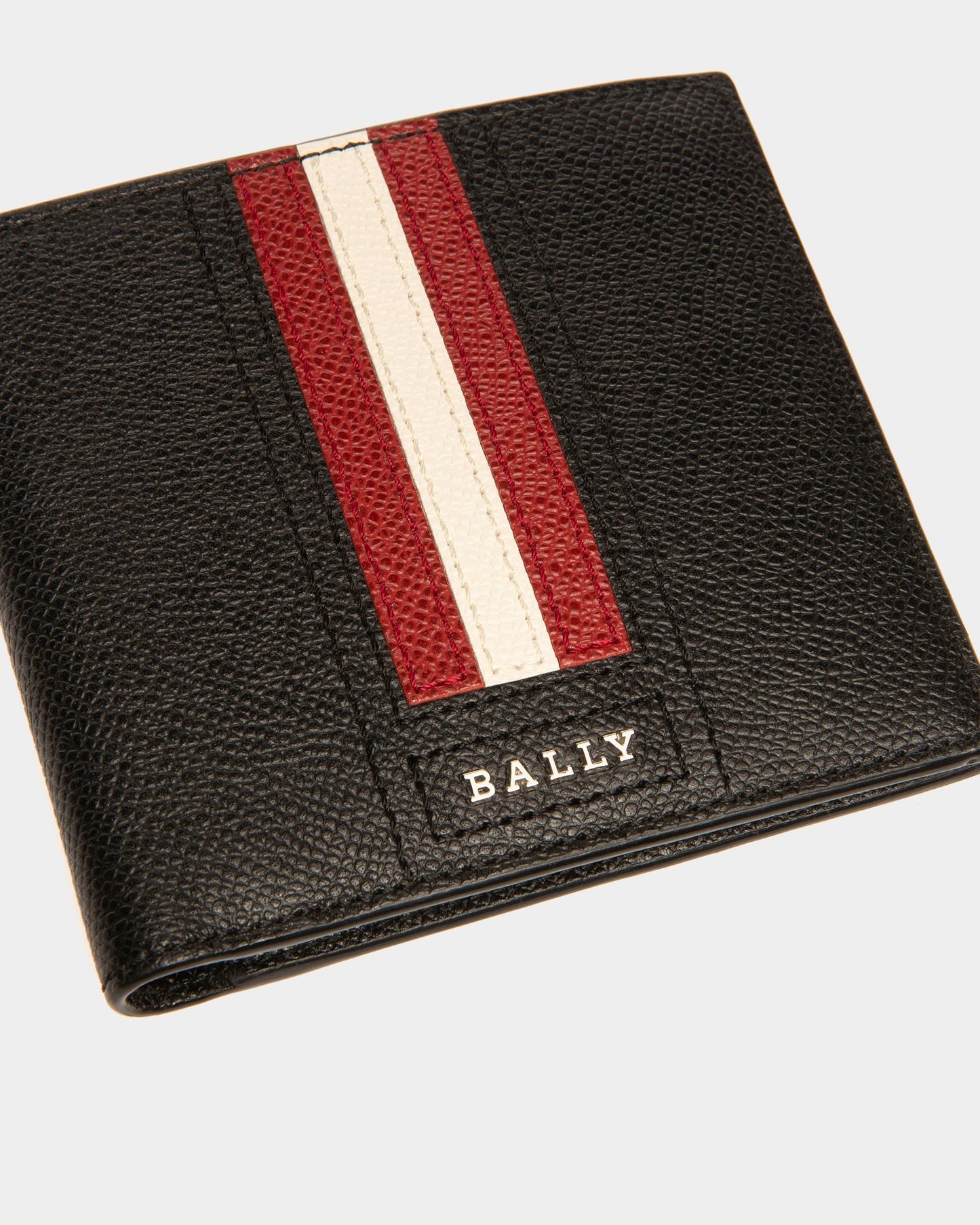 Trasai | Men's Wallet | Black Leather | Bally | Still Life Detail
