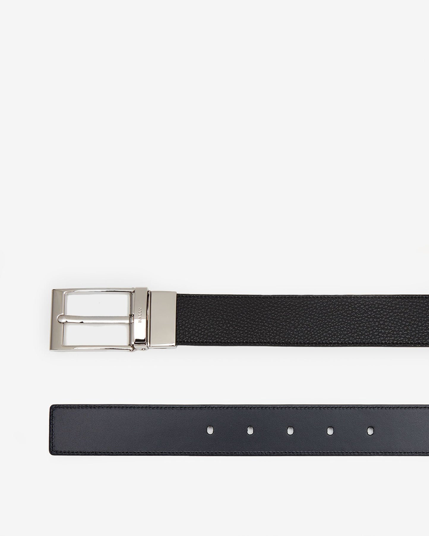 Reversible And Adjustable Belt in Black Leather