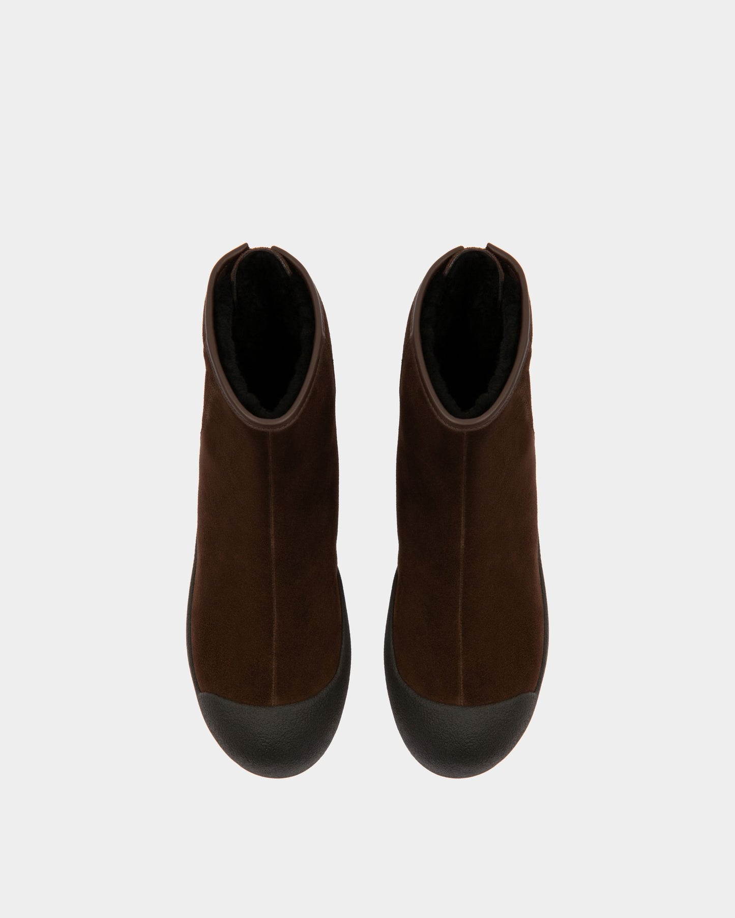 Guard Leather Snow Boots In Brown