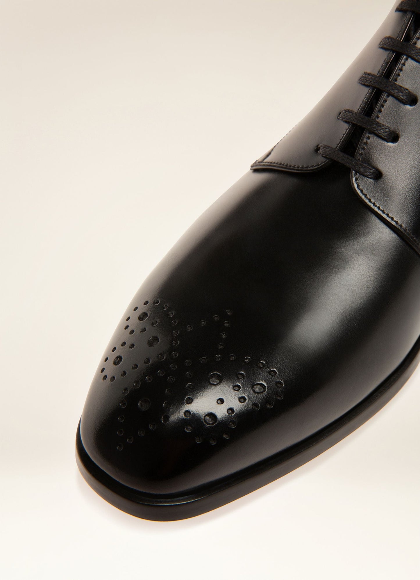 Lindron Leather Derby Shoes In Black
