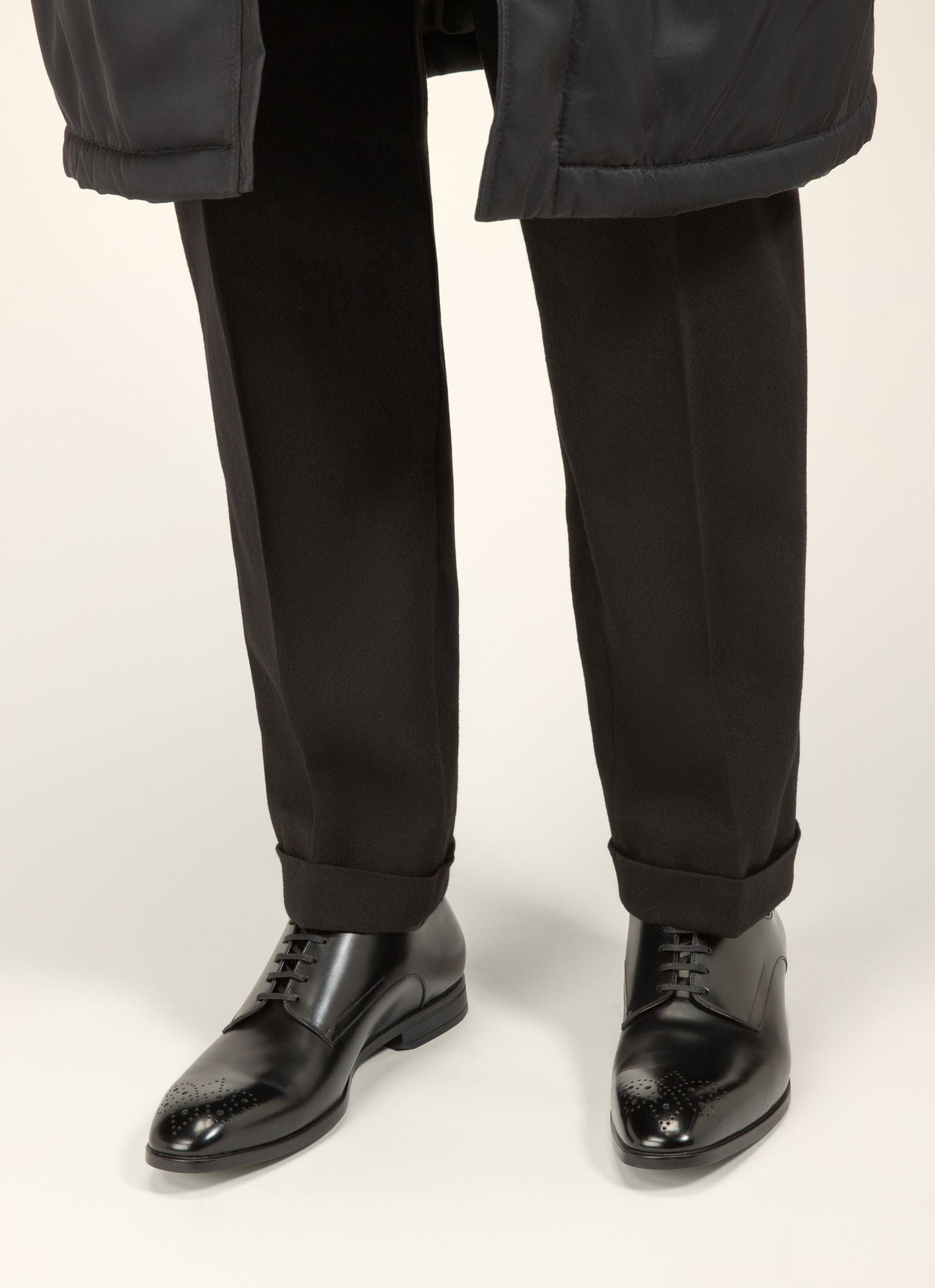 Lindron Leather Derby Shoes In Black