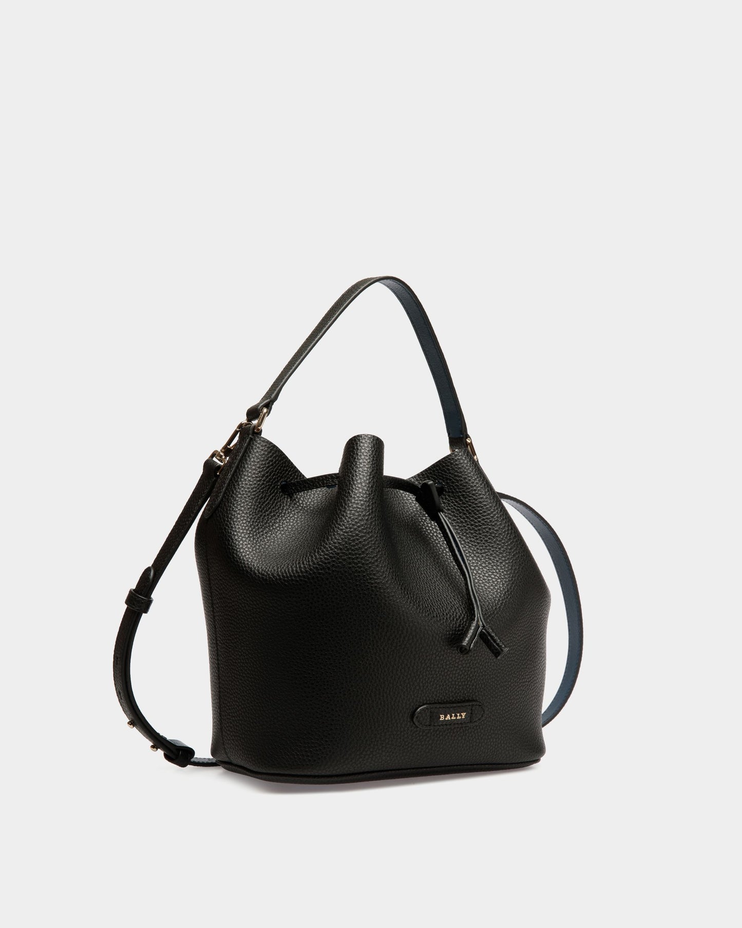 Bucket Bag In Black Grained Leather