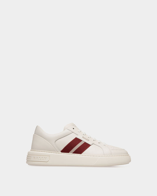 Moony Leather Sneakers In White