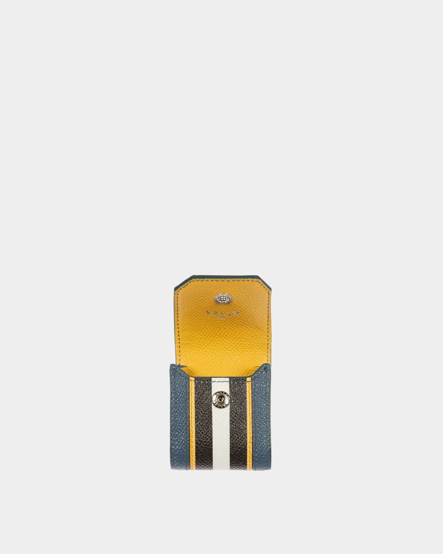 Bearp Leather Airpods Case In Blue