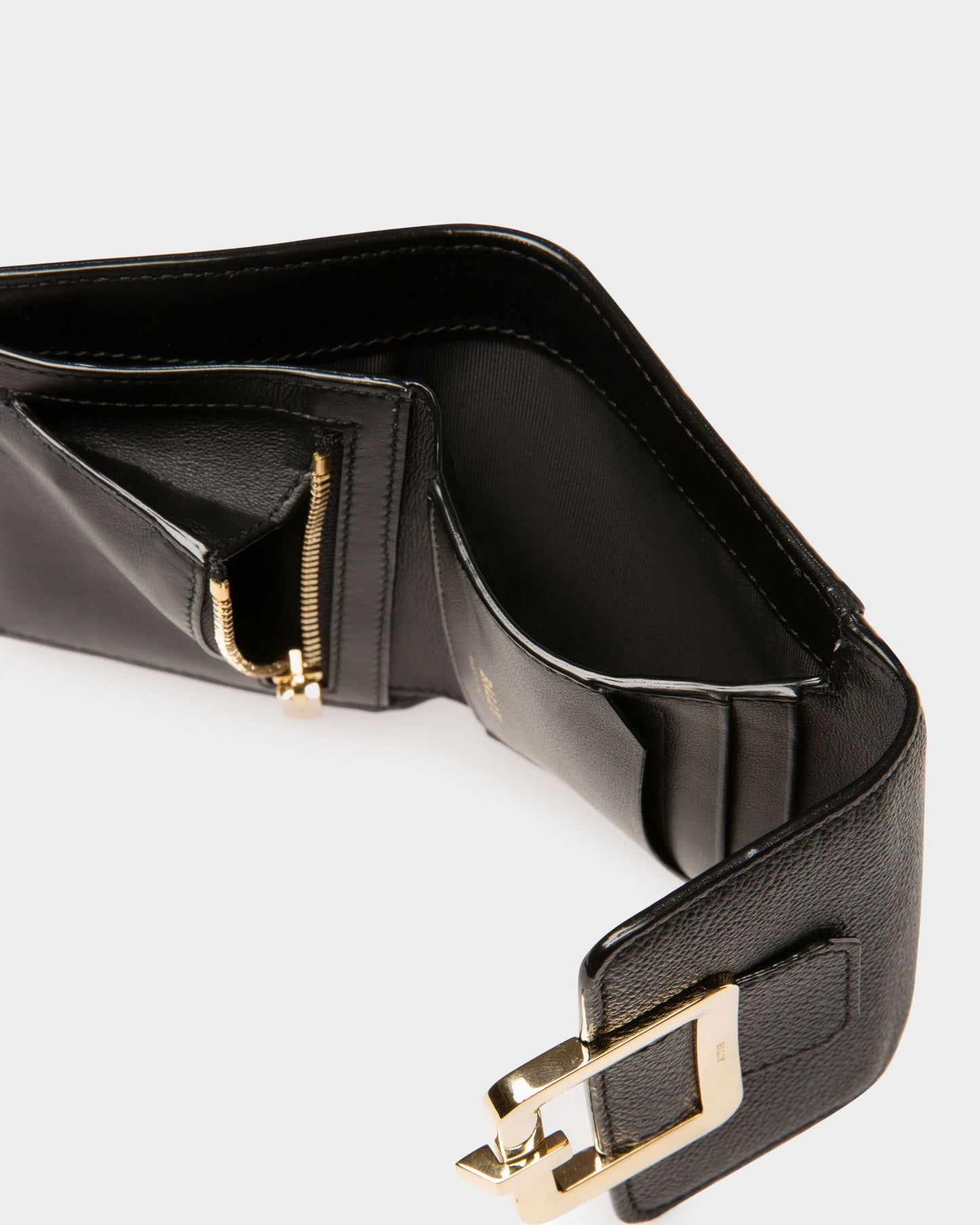 Josy Leather French Wallet In Black