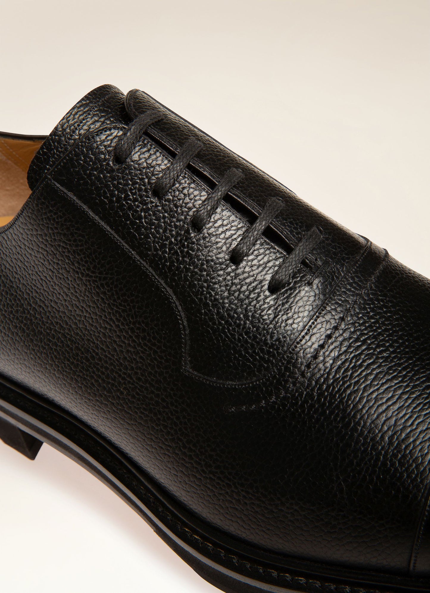Meyrin Oxford in Black Grained Leather
