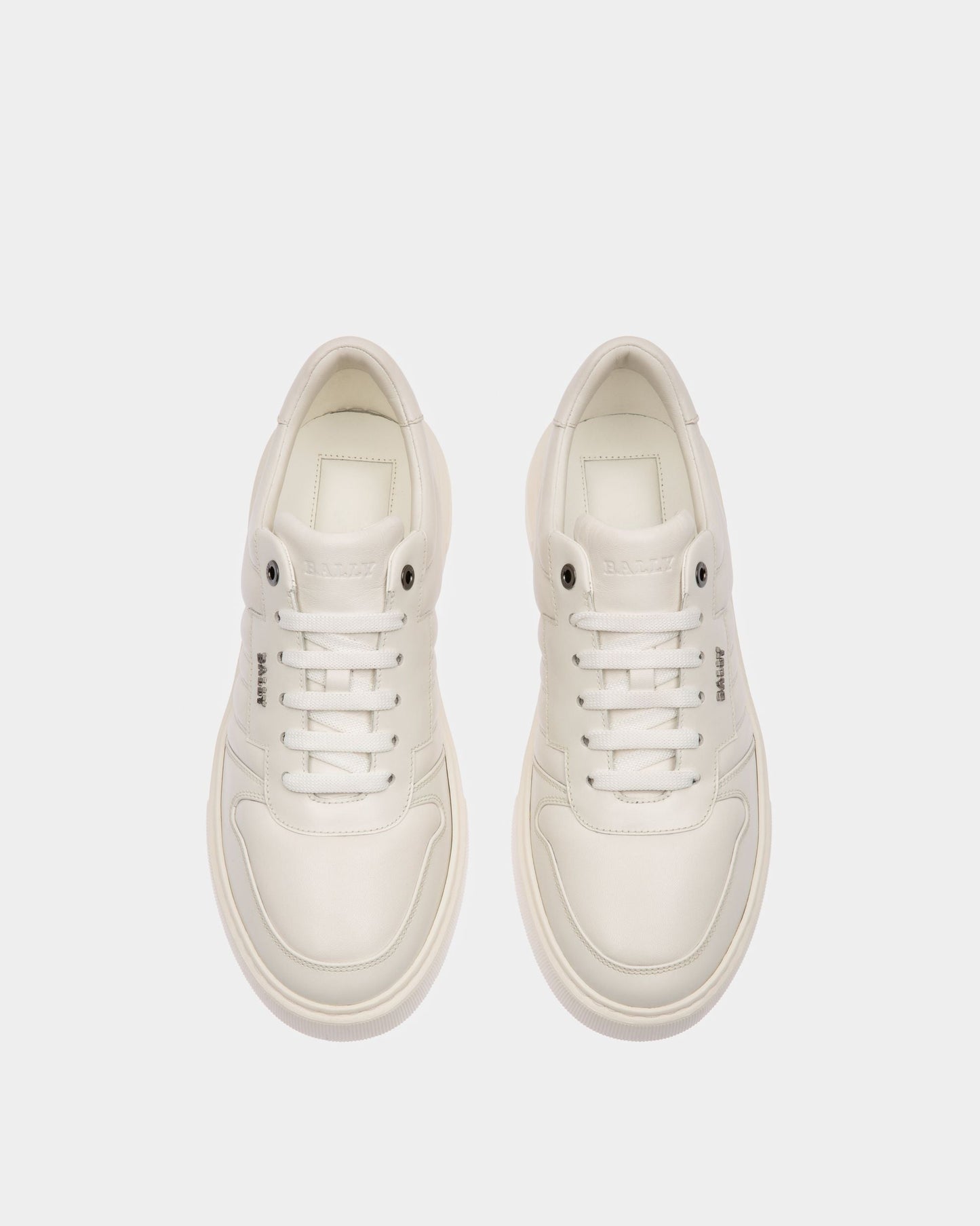 Maudo Leather Sneakers In White