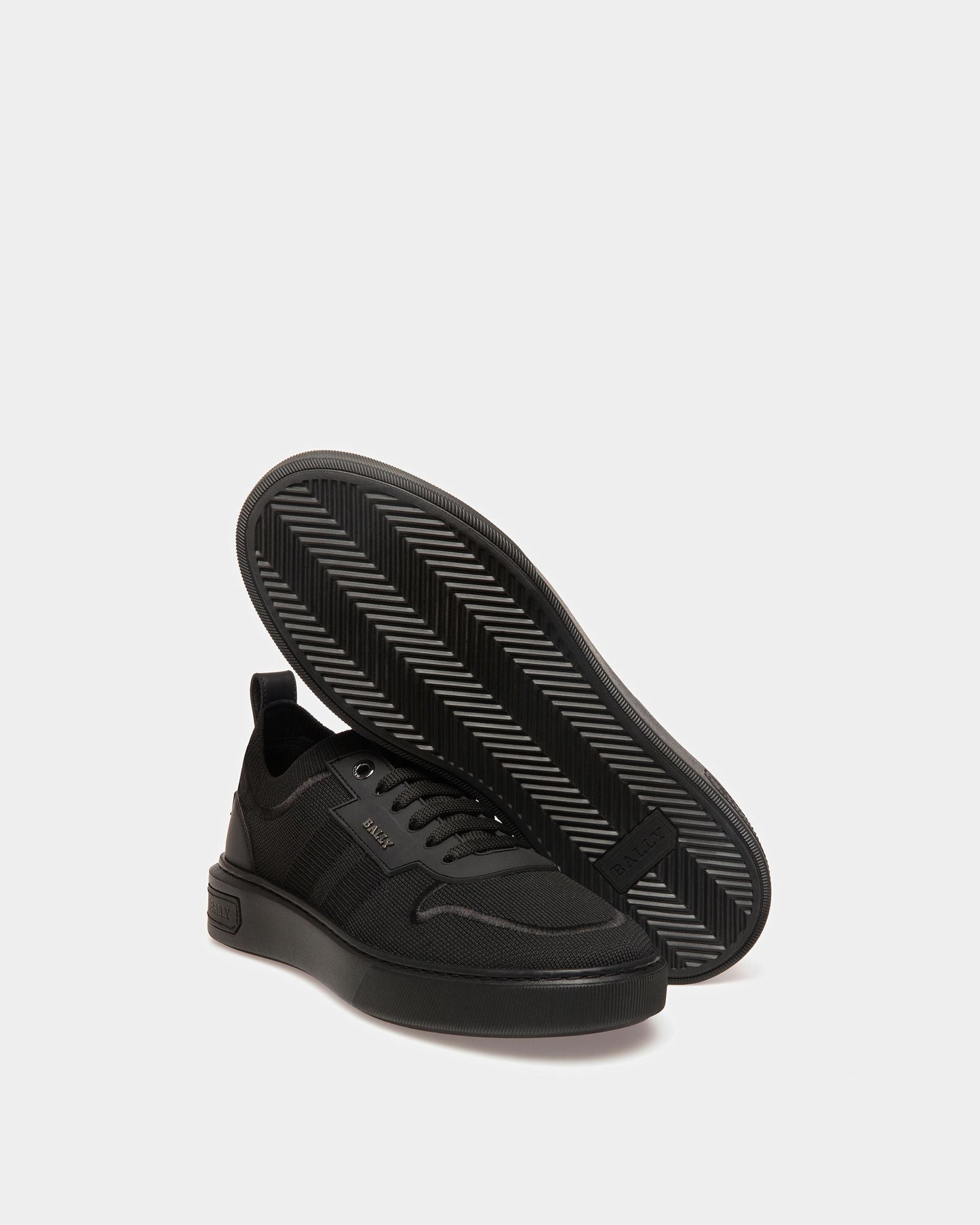 Macky Knit Fabric Sneakers In Black