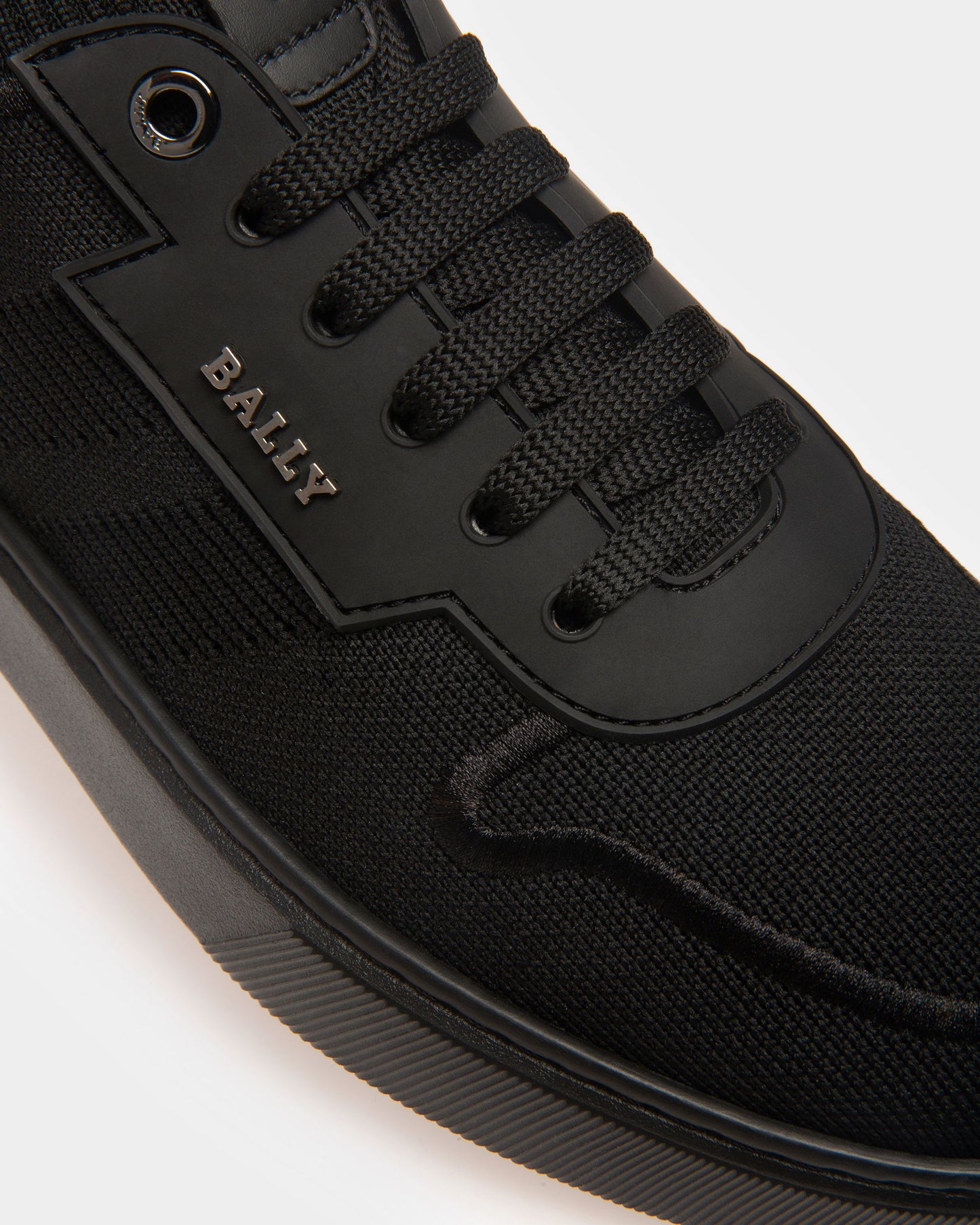 Macky Knit Fabric Sneakers In Black