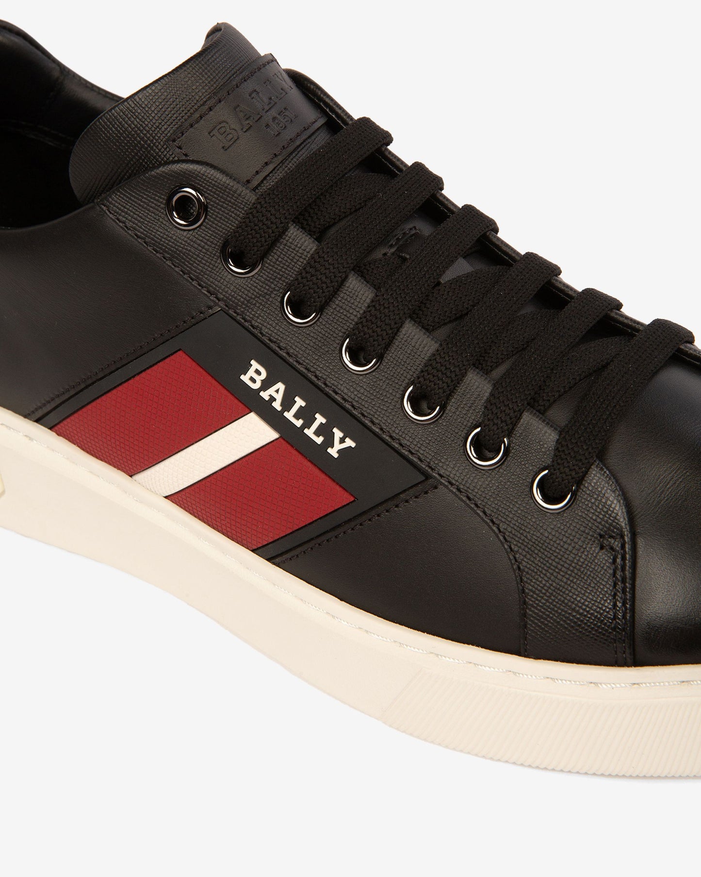 Mylton Leather Sneakers In Black