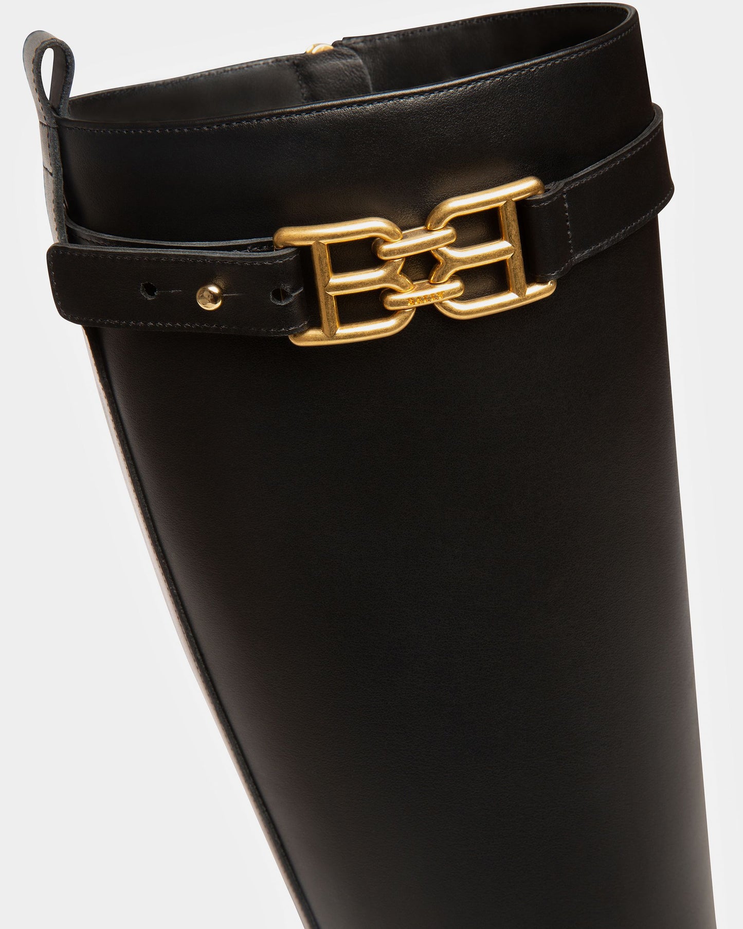 Gaila Leather Boots In Black