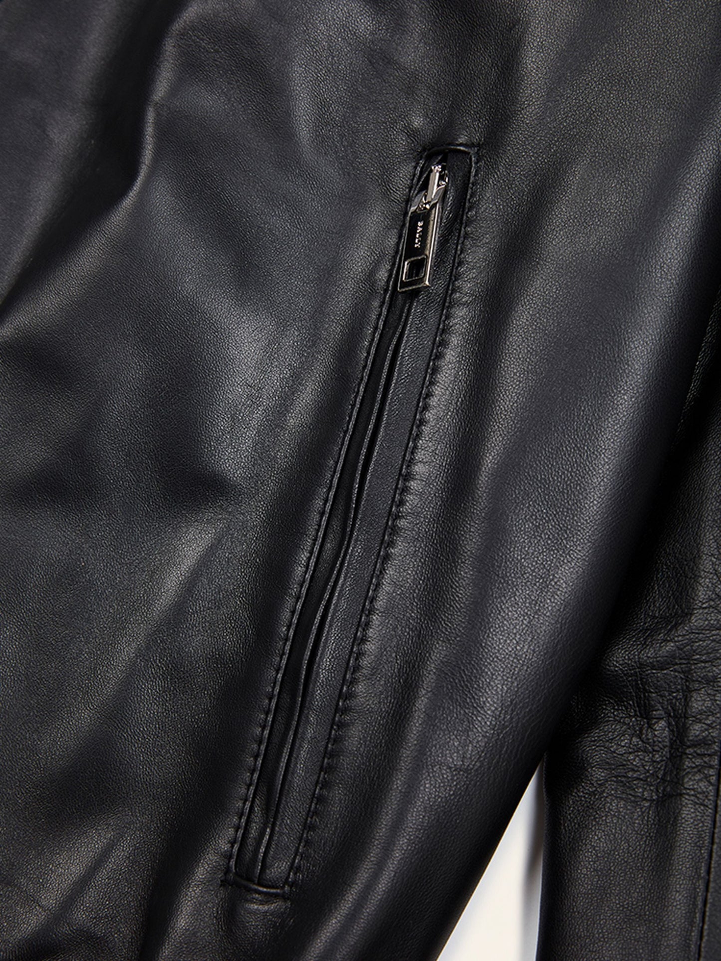 Bomber Blouson in Black Leather