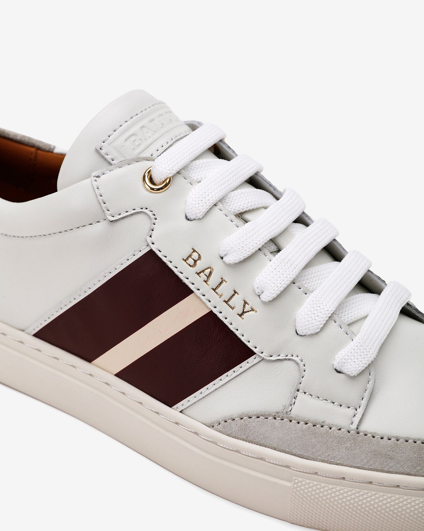 Sneaker in White Leather