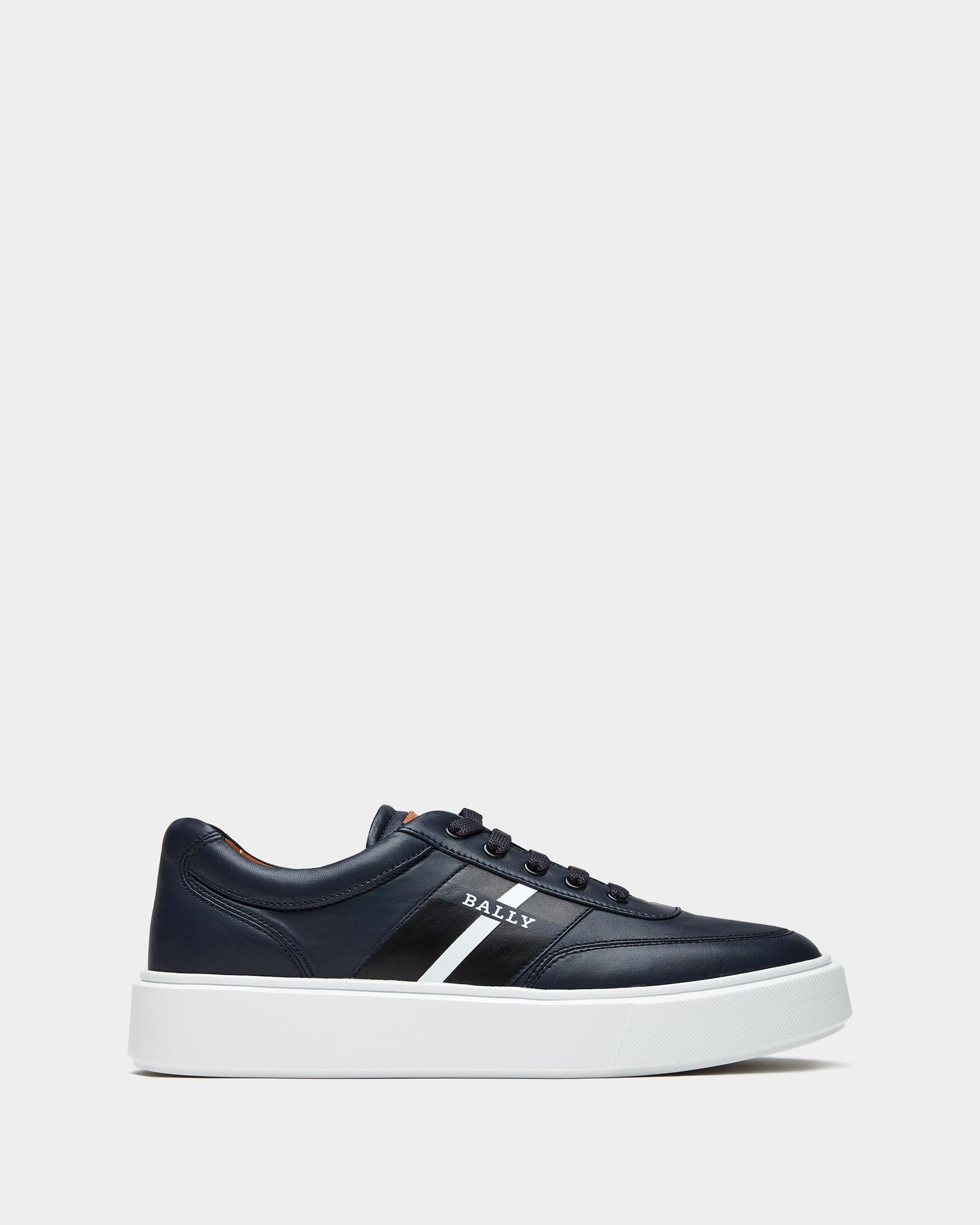 Sneaker in Blue Leather