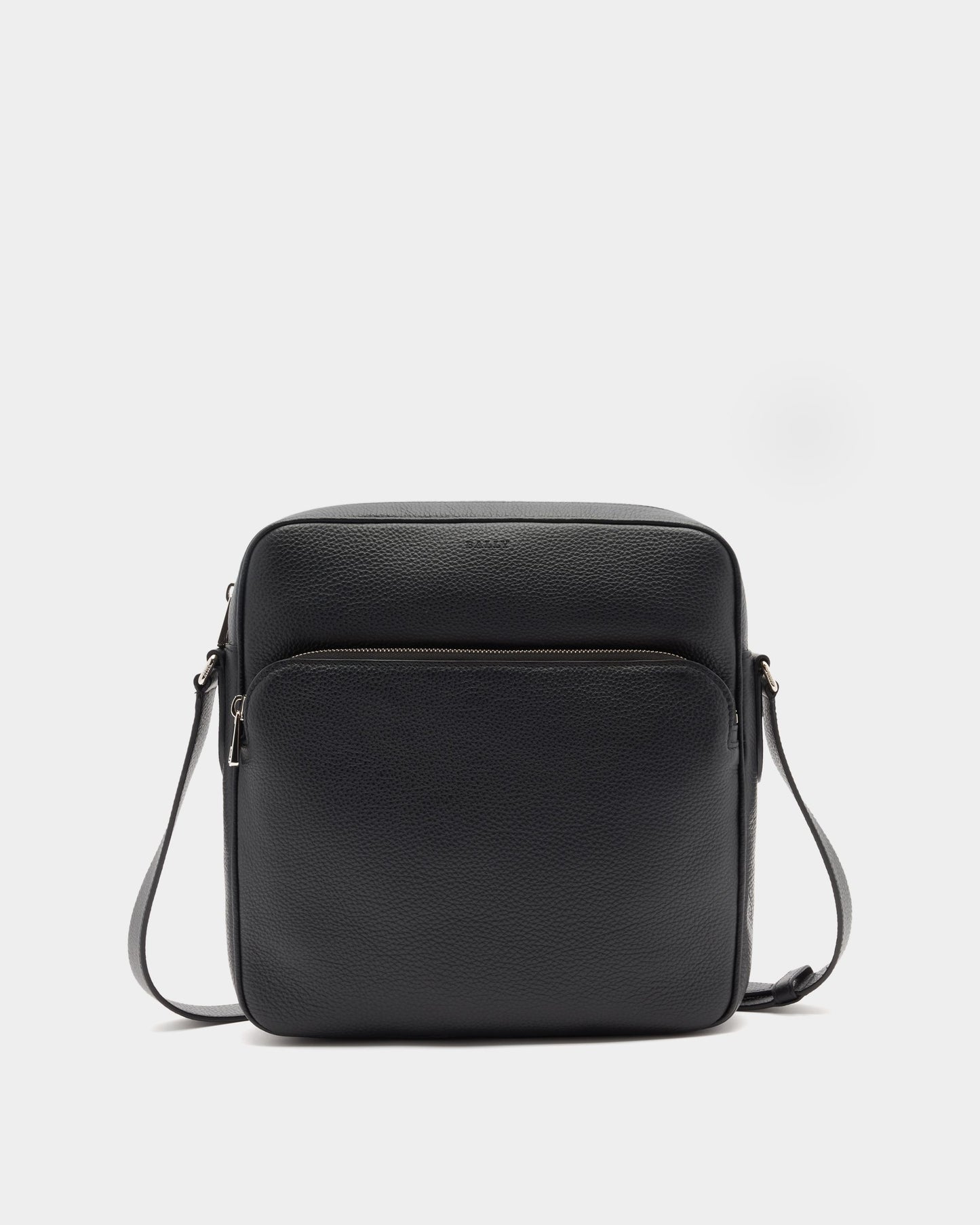Crossbody Bag in Black Grained Leather
