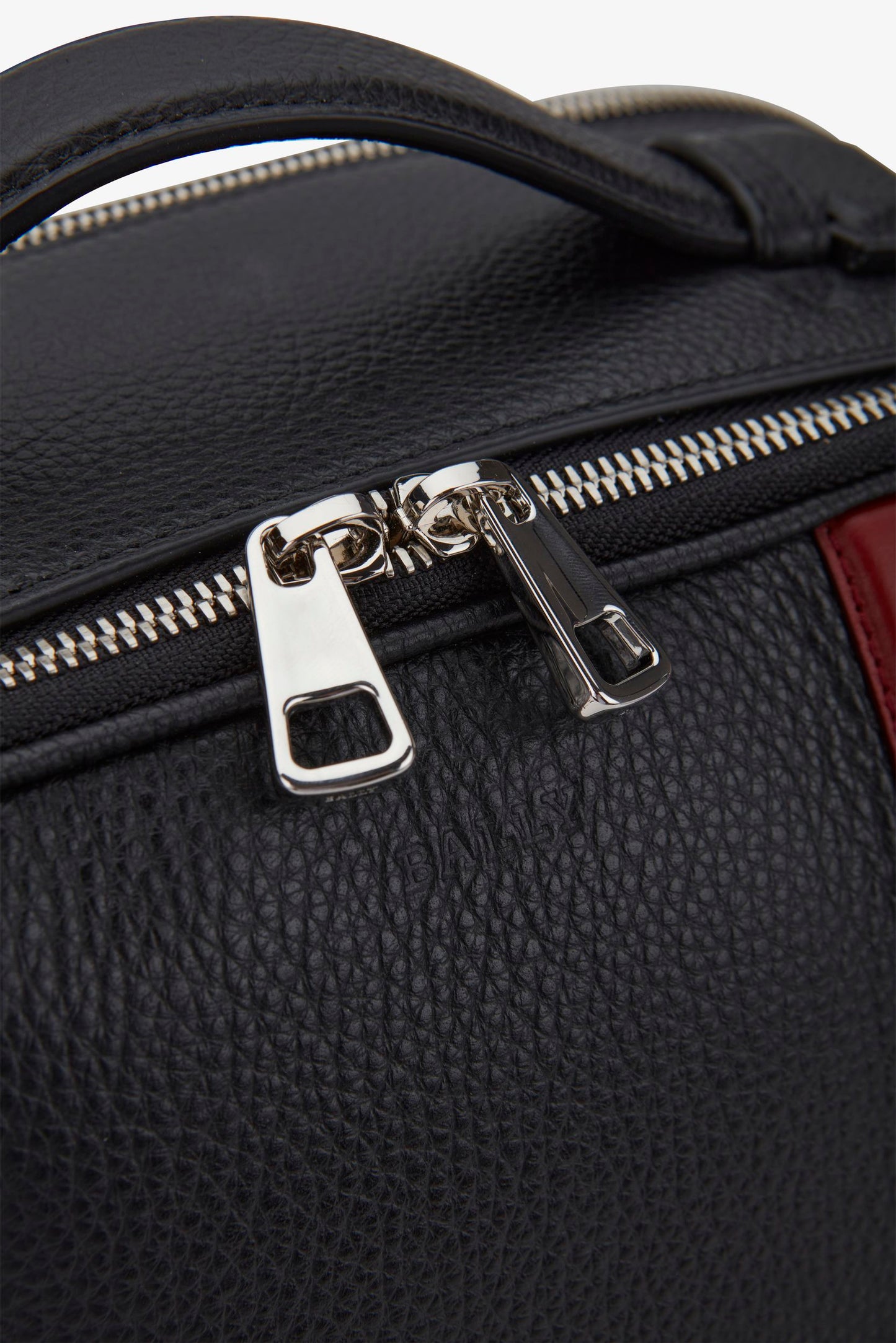 Backpack in Black Grained Leather