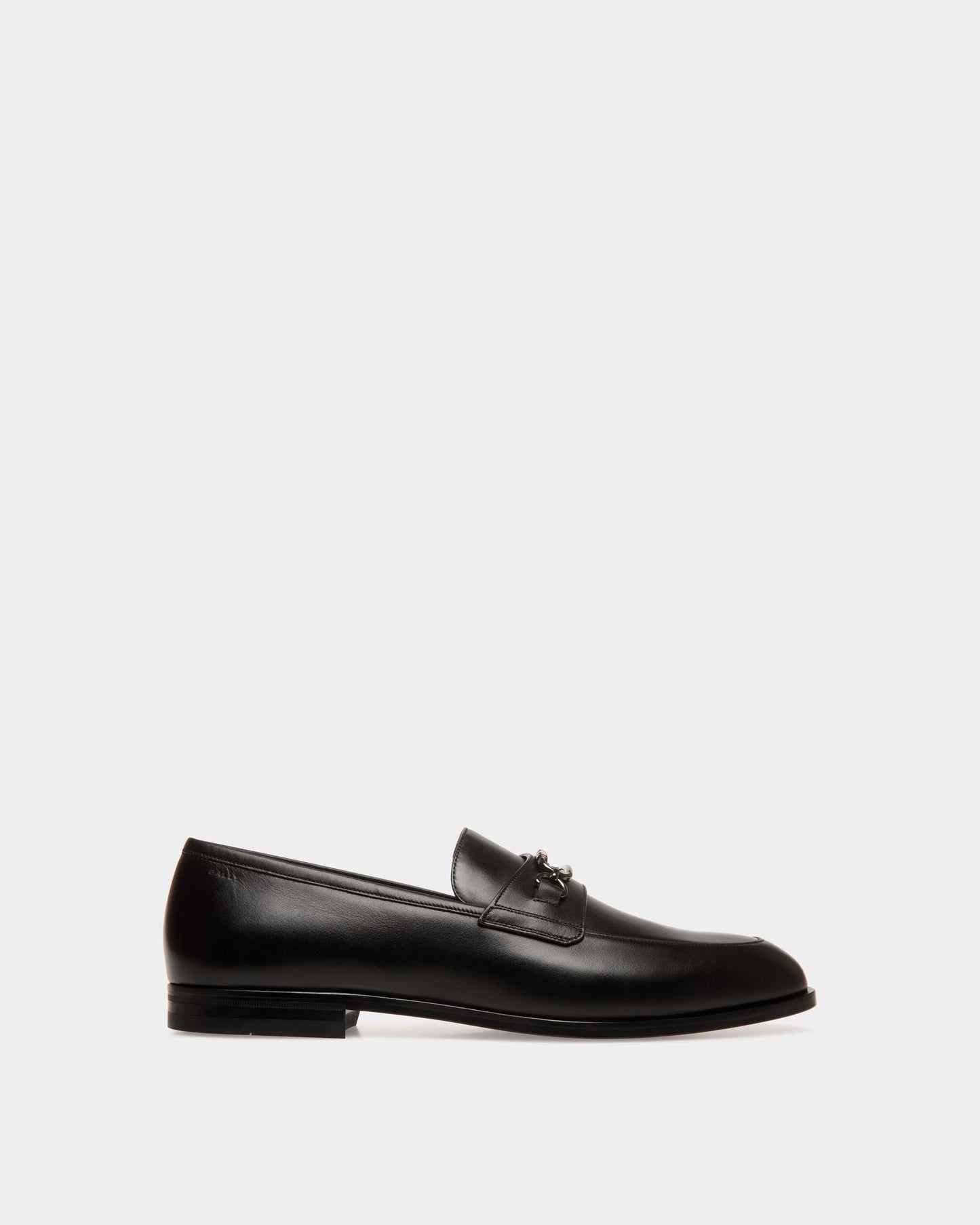 Loafer in Black Leather