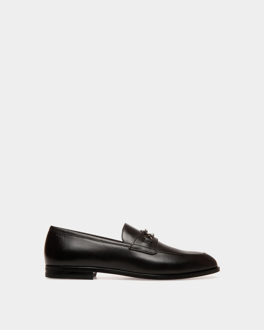 Loafer in Black Leather