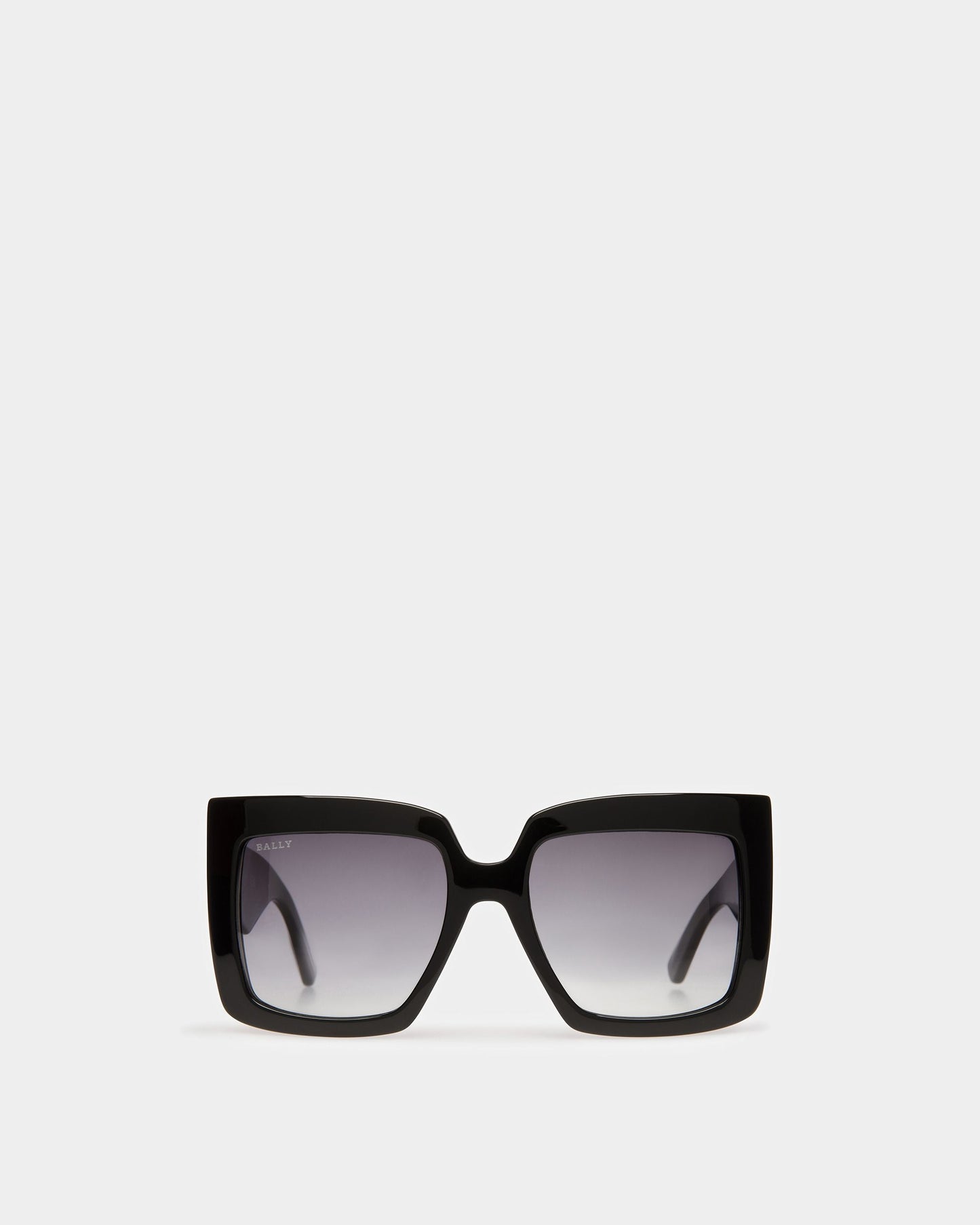Carla Square Oversized Sunglasses In Black