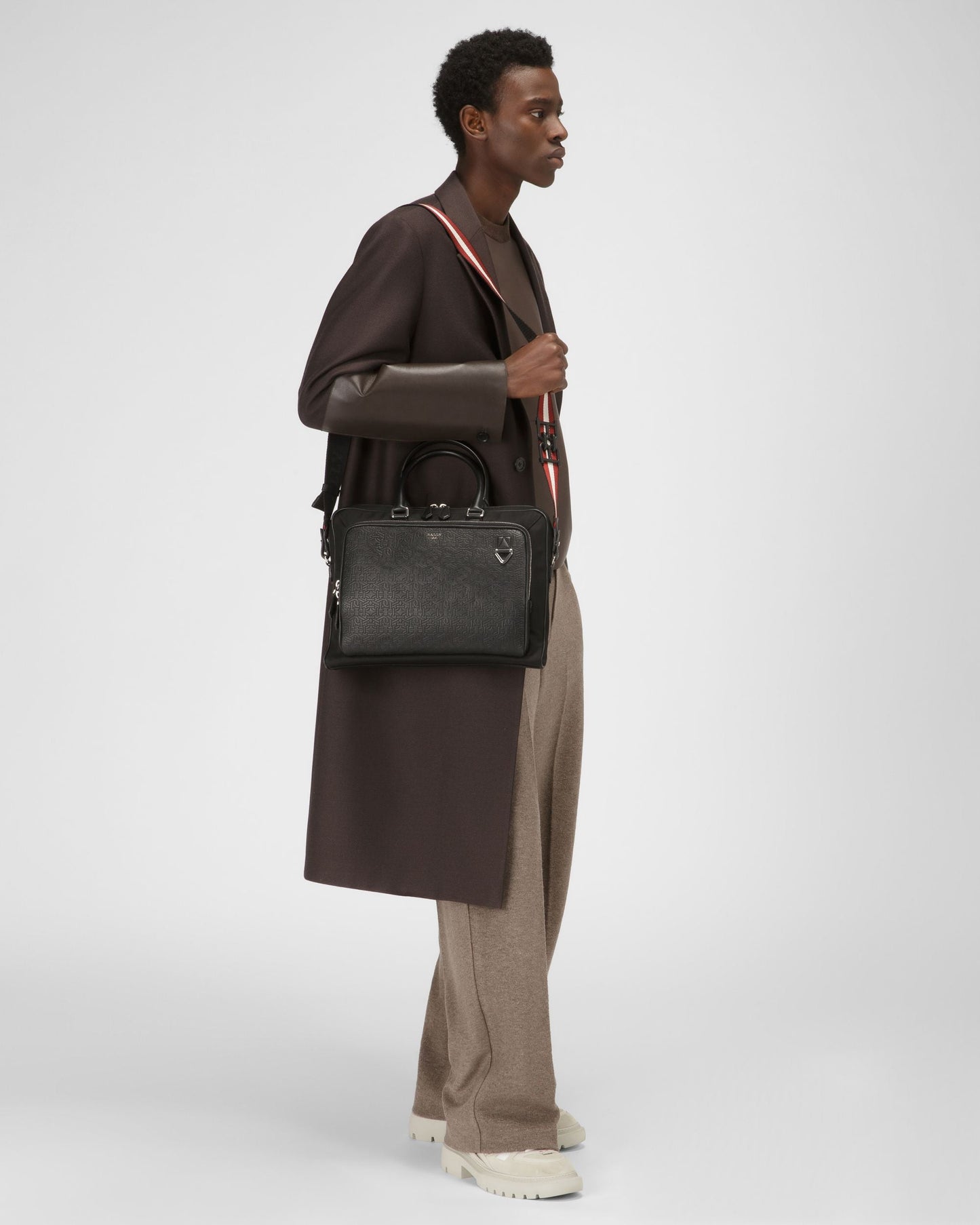 Cahrl Nylon & Leather Beniness Bag In Black