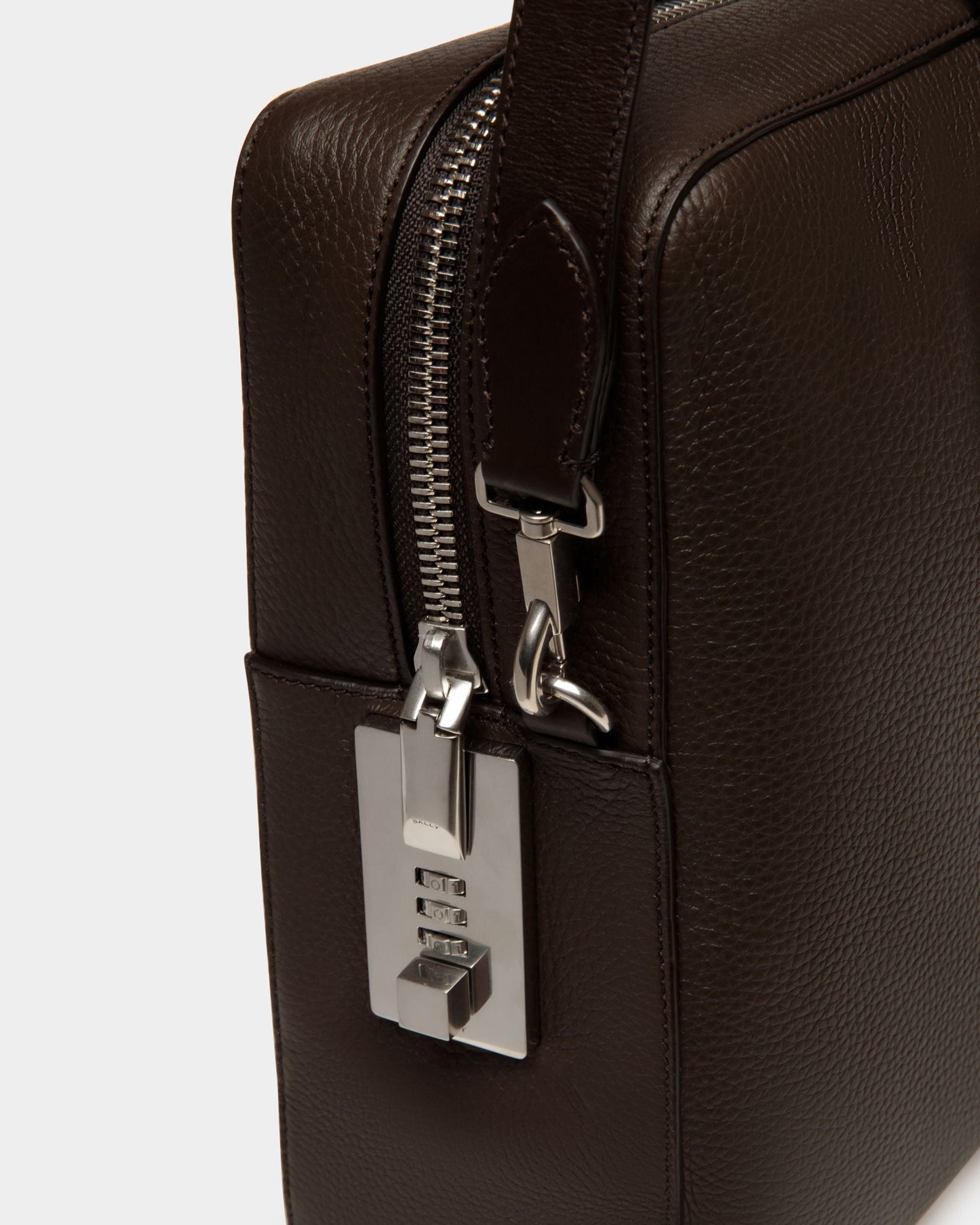 Lago Briefcase In Brown Leather