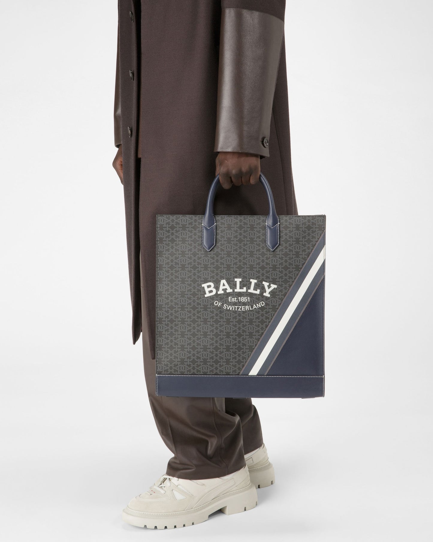 Celmas Tpu Tote In Grey