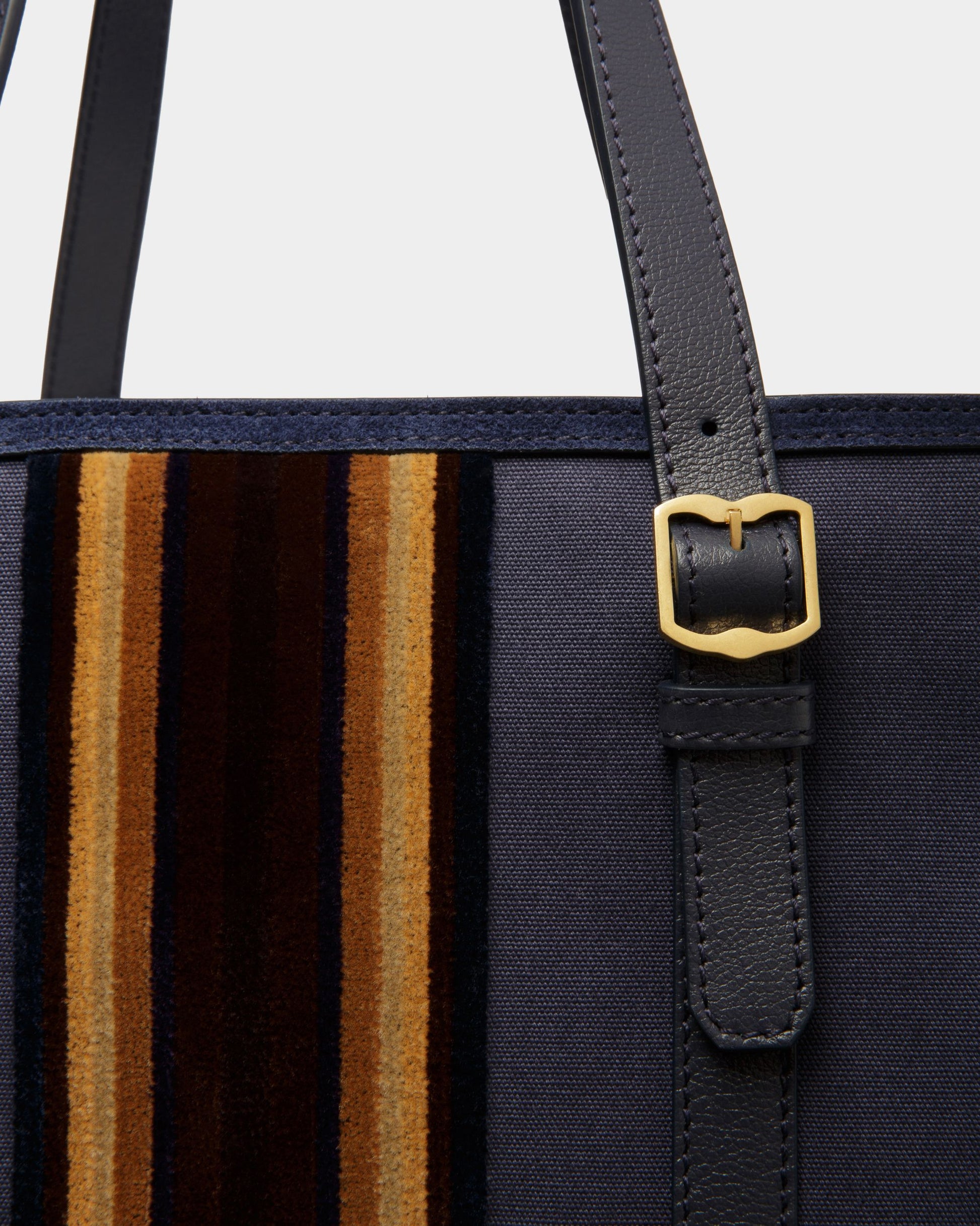 4 Buckles | Men's Tote Bag | Marine Fabric | Bally | Still Life Detail