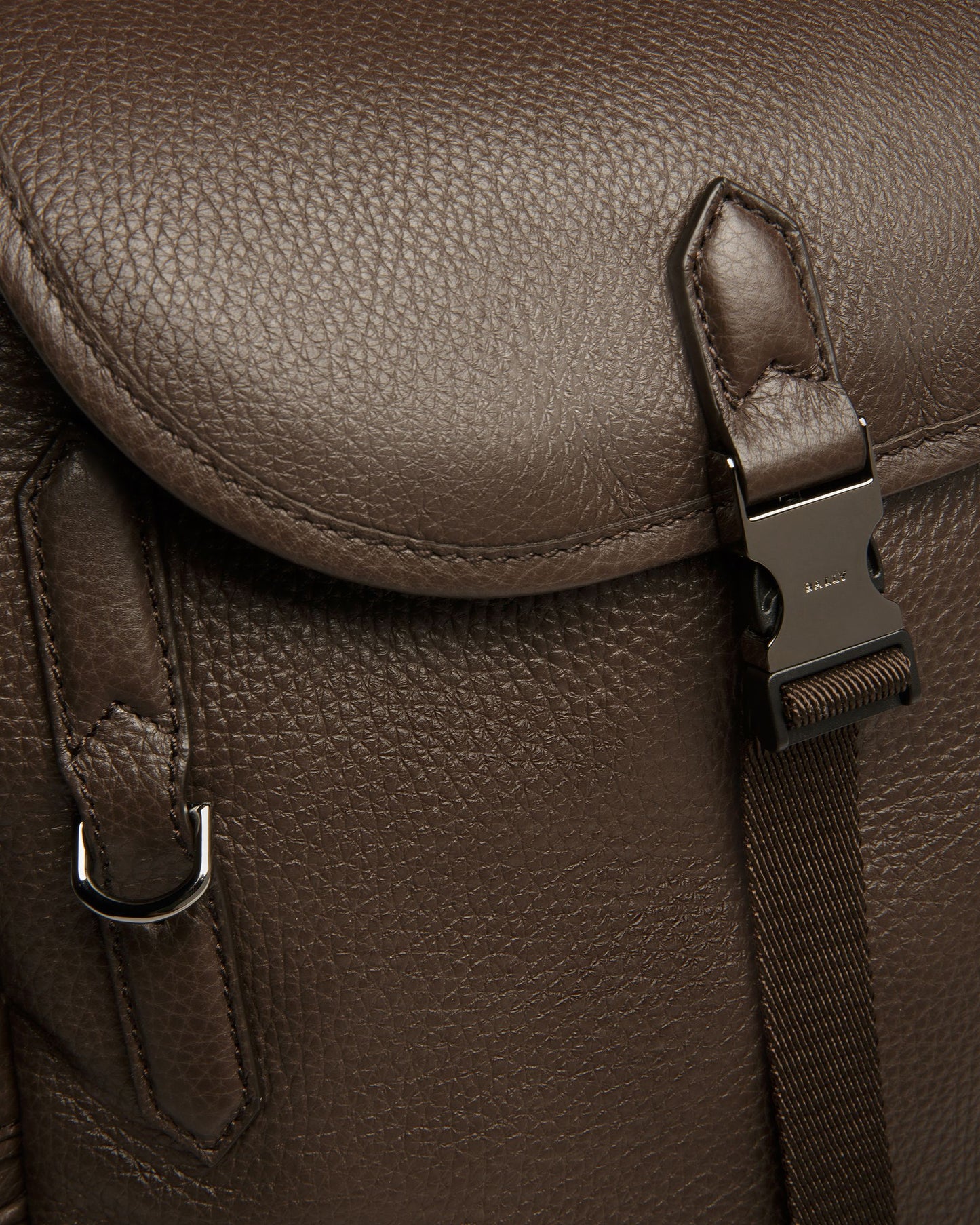Cliford Leather Backpack In Ebony Brown