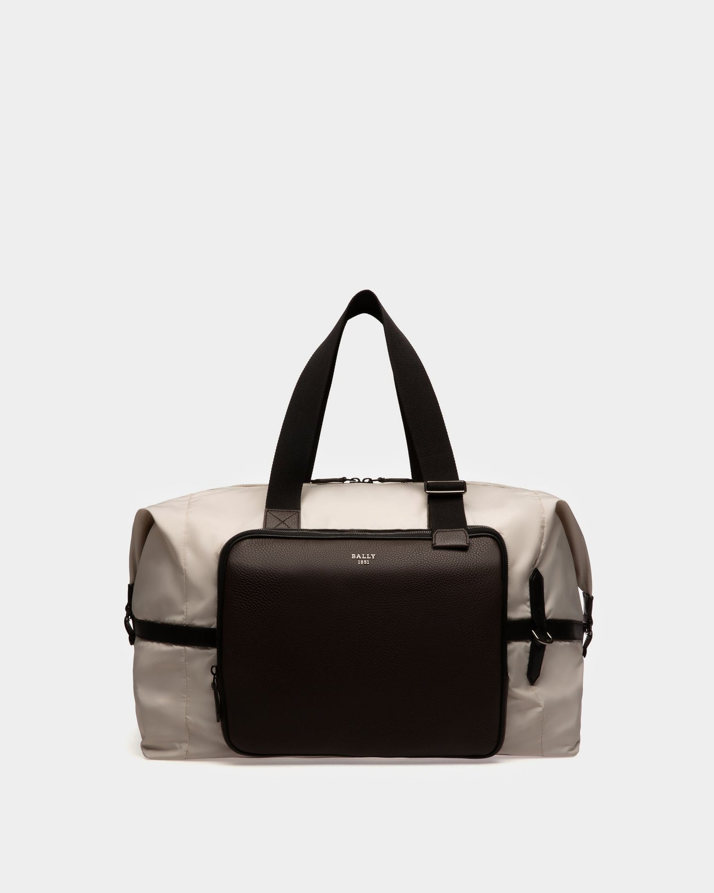 Balten Recycled Nylon Weekender In Denty White