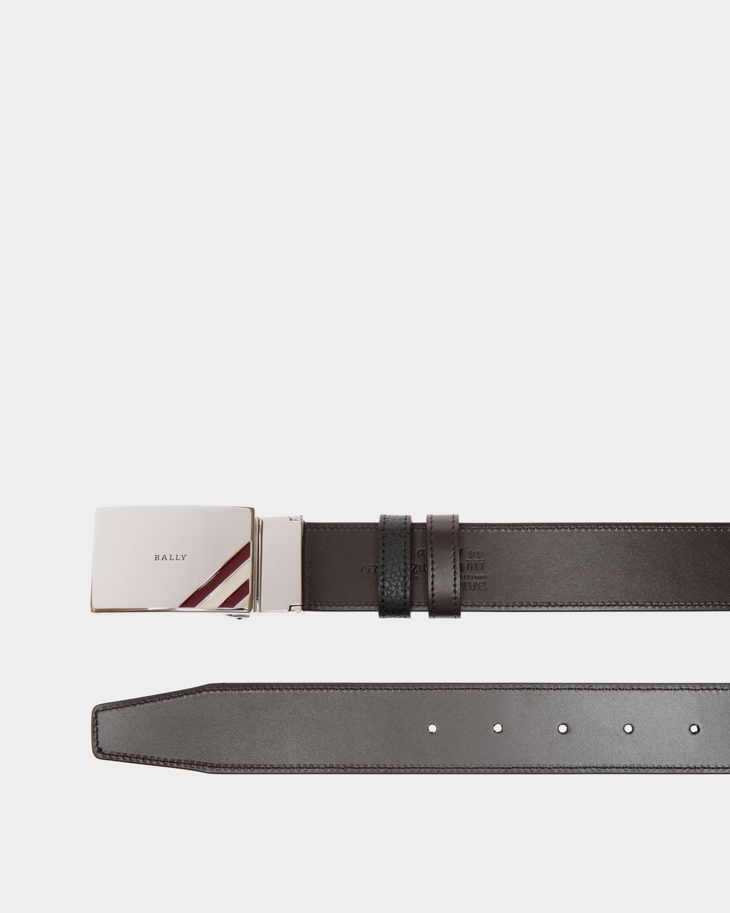 Reversible And Adjustable Belt in Black Grained Leather