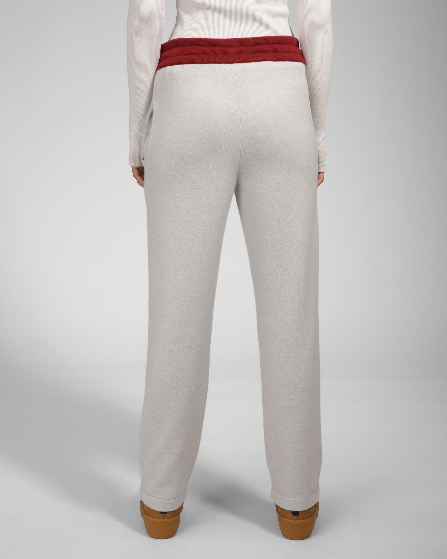 Curling Collection Pants in Light Grey and Red Cashmere