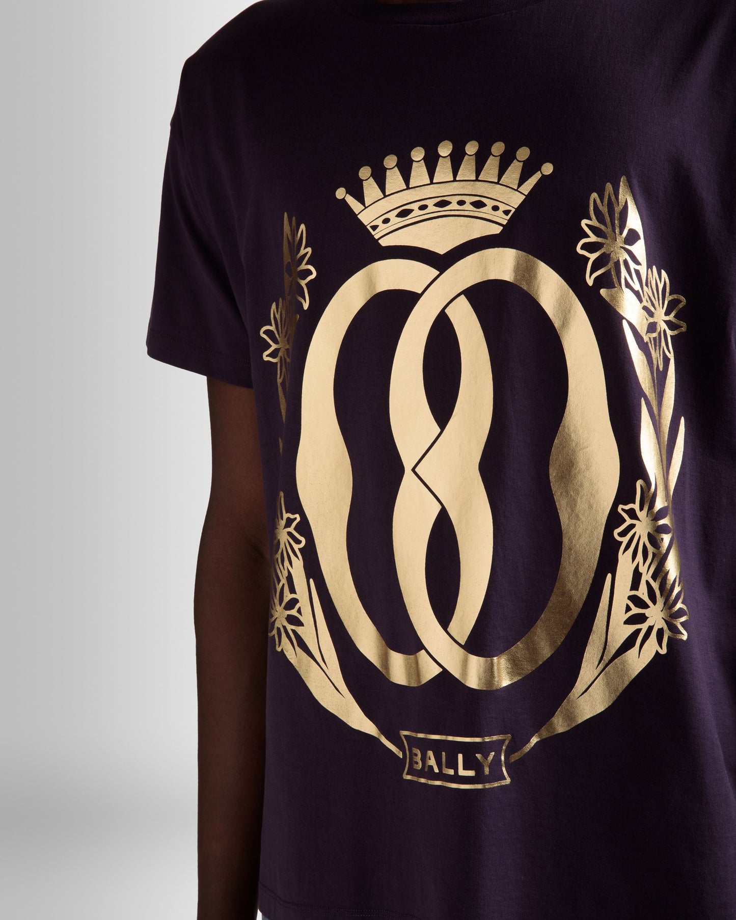 Foiled T-Shirt | Men's T-Shirt | Orchid Cotton | Bally | On Model Detail
